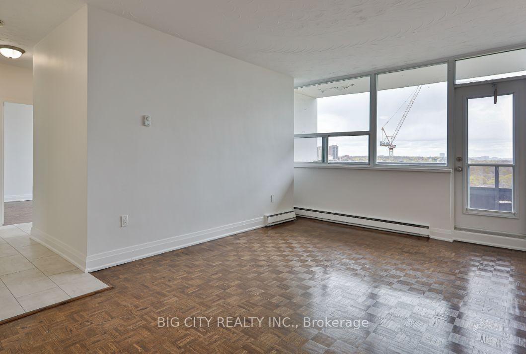 Photo 2 of 280 St. George St, Unit 1005