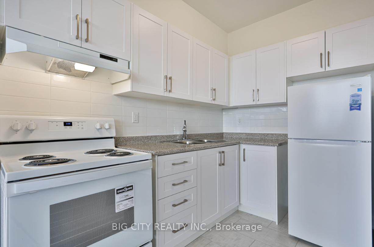Photo 3 of 280 St. George St, Unit 1005