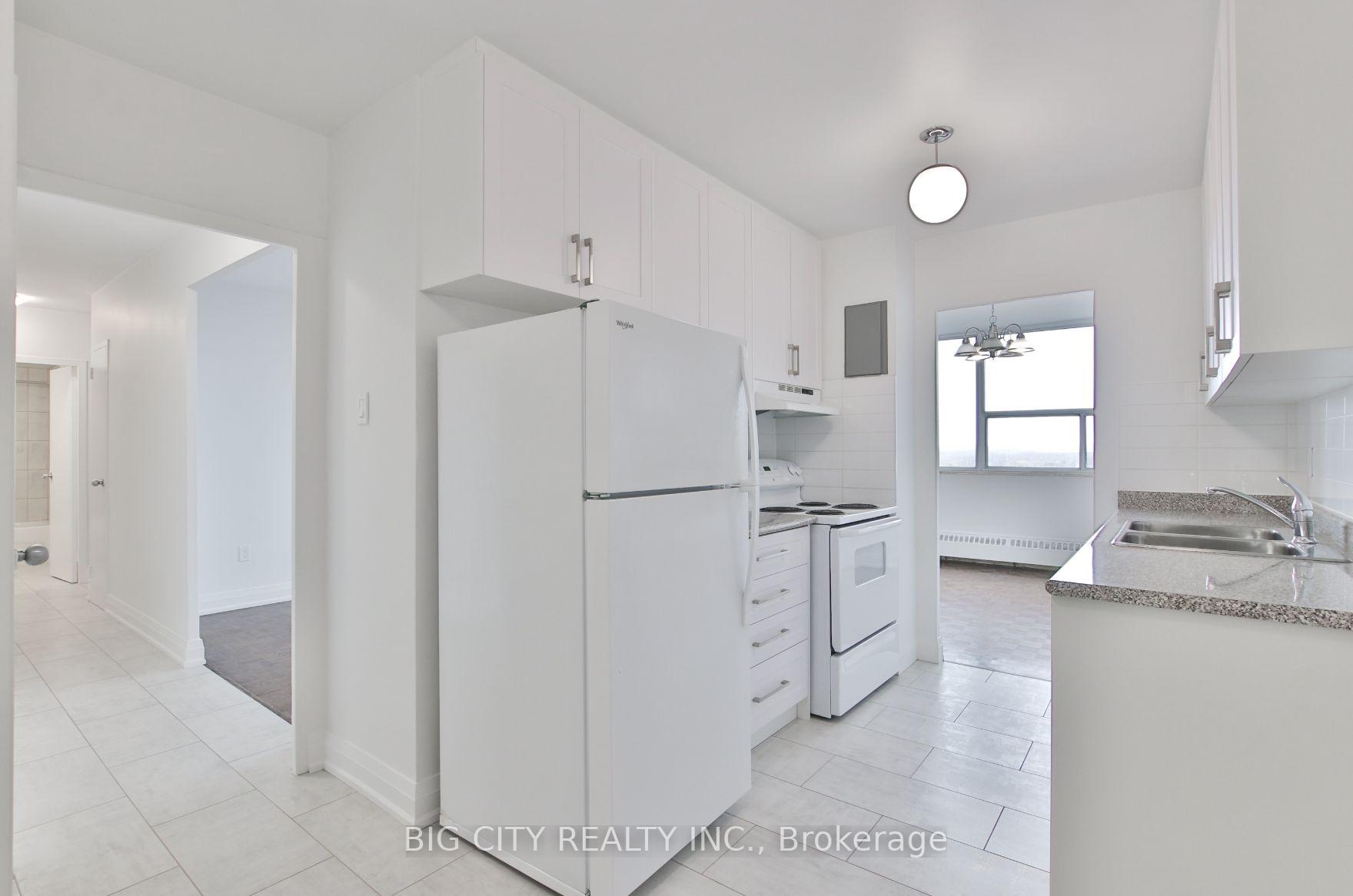 Photo 5 of 185 Shaughnessy Blvd, Unit 1703