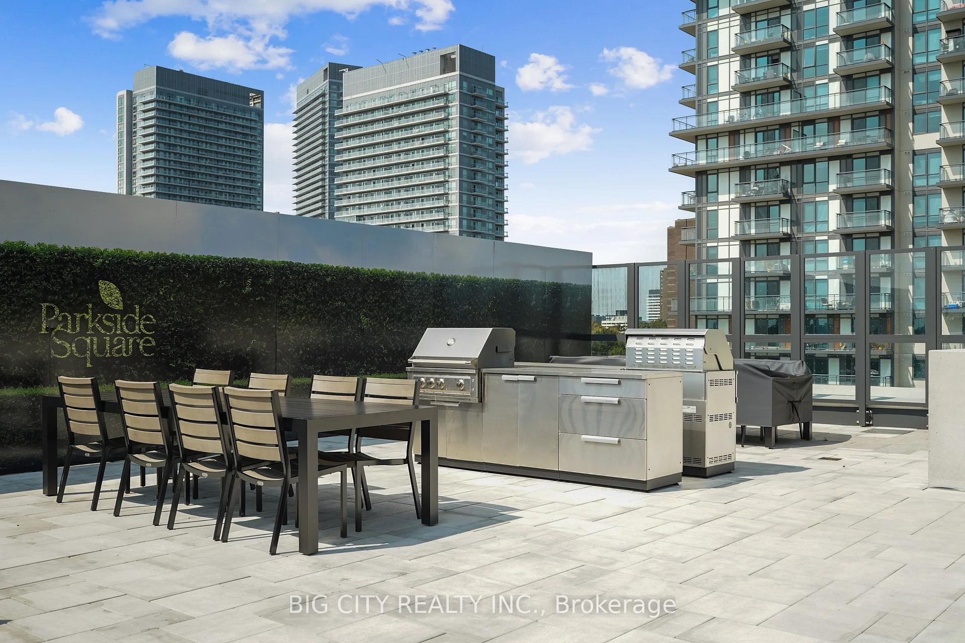 Photo 4 of 325 Yorkland Blvd, Unit 209
