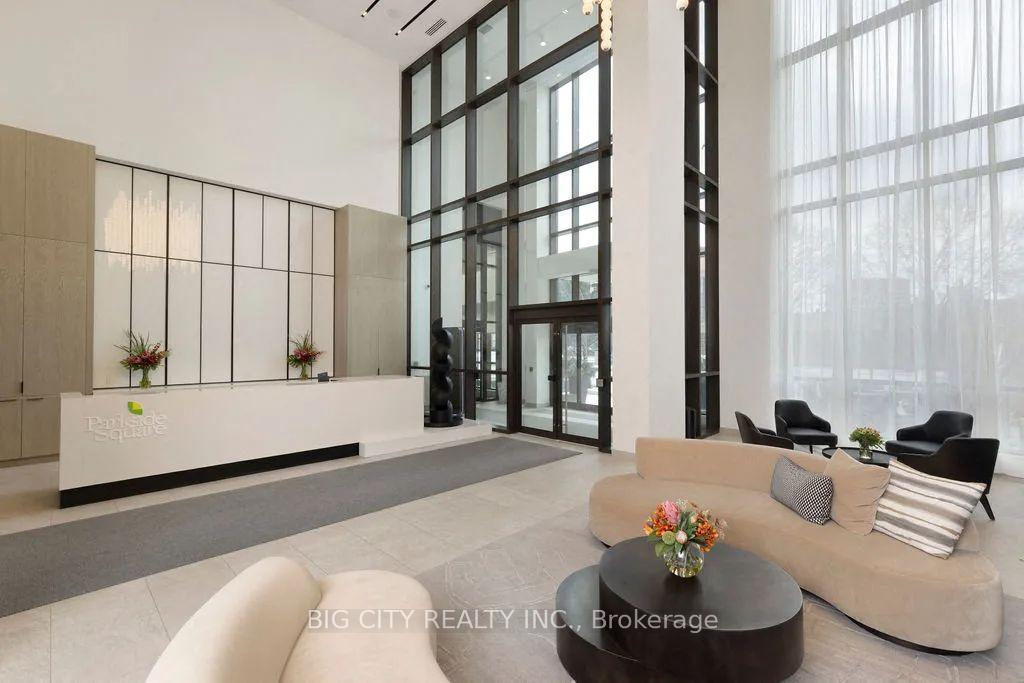 Photo 4 of 325 Yorkland Blvd, Unit 4302