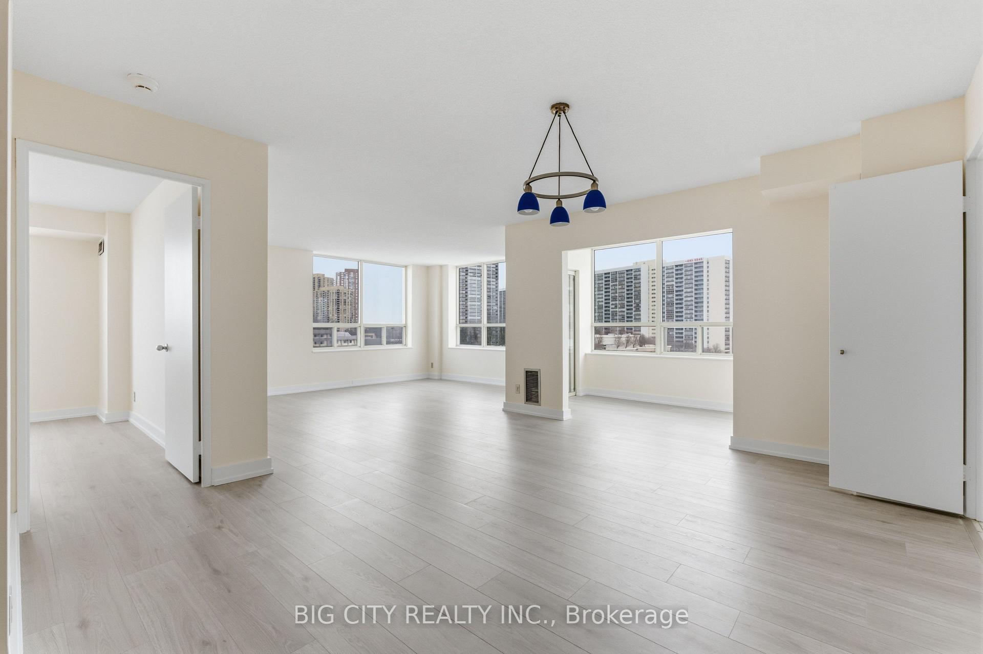 Photo 1 of 215 Wynford Dr, Unit 1006