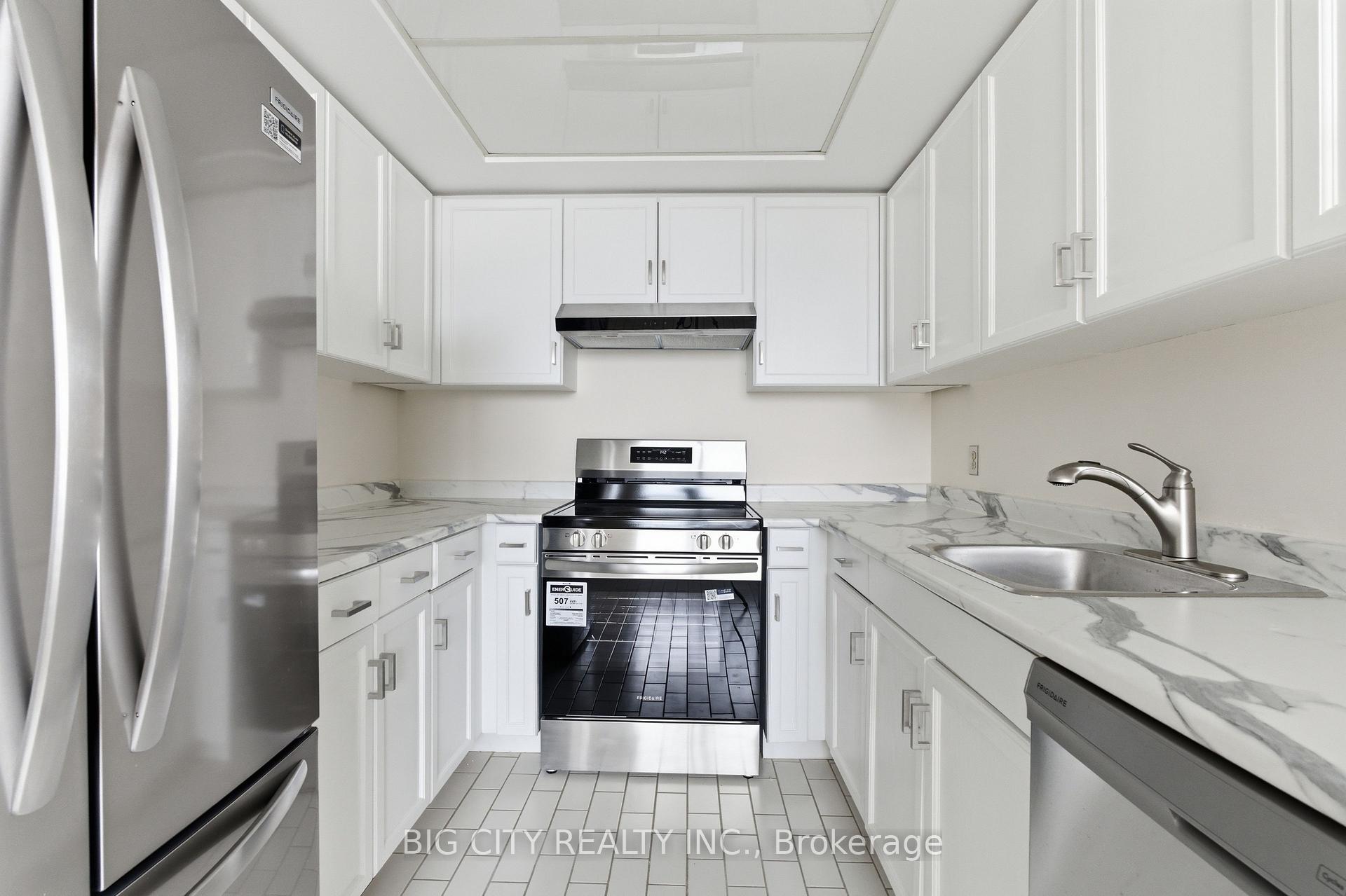 Photo 11 of 215 Wynford Dr, Unit 1006