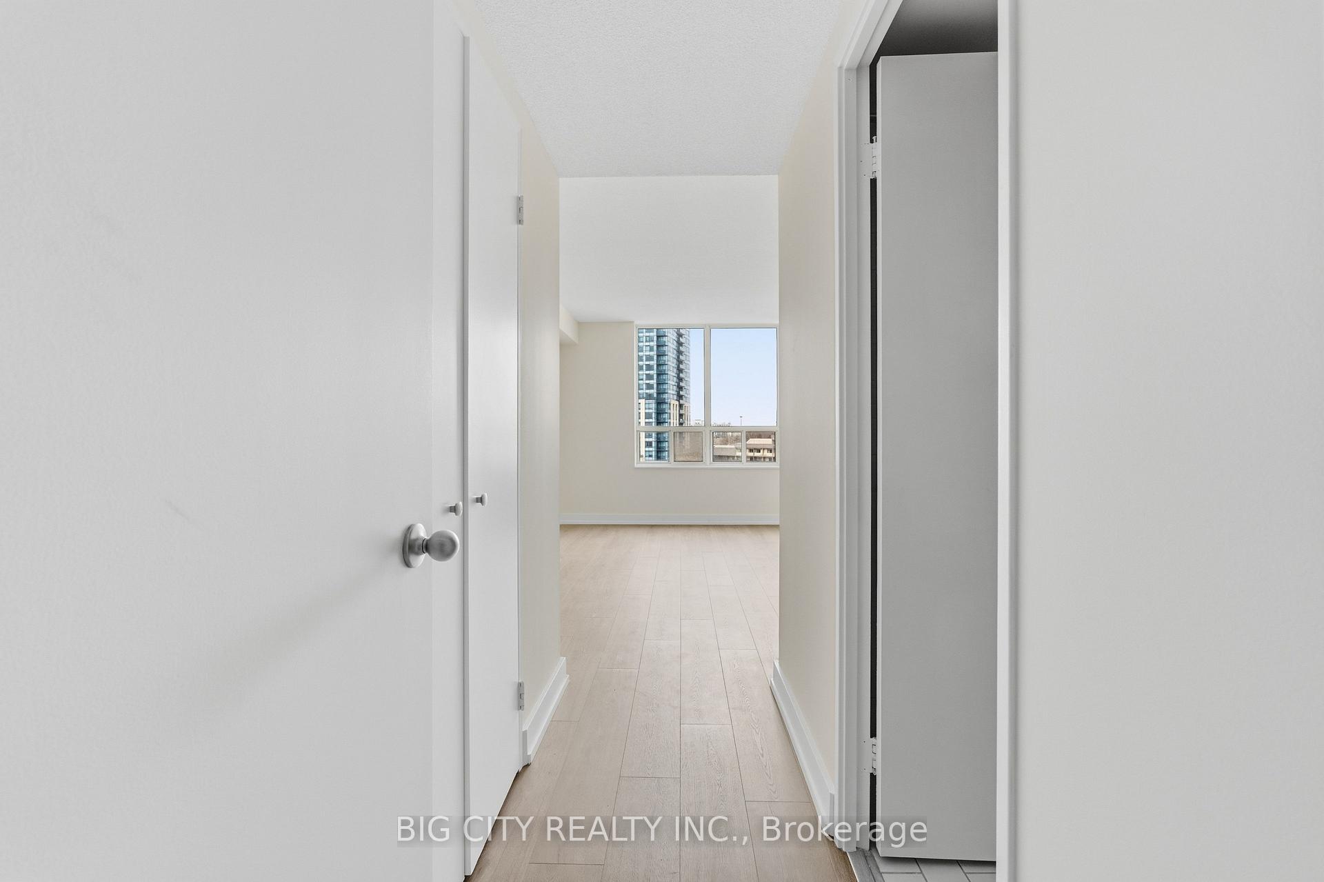 Photo 13 of 215 Wynford Dr, Unit 1006