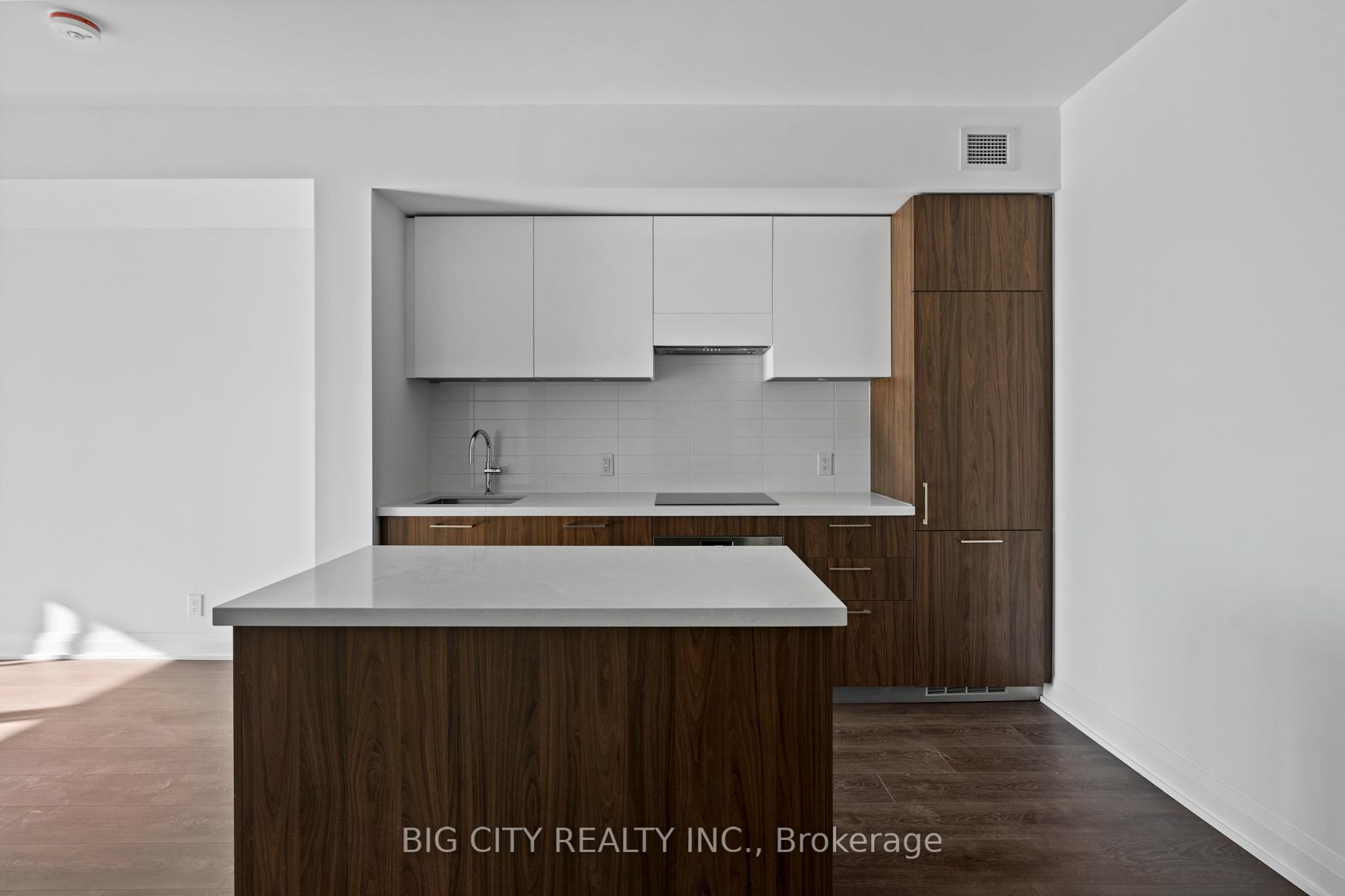 Photo 3 of 33 Frederick Todd Way, Unit 1005