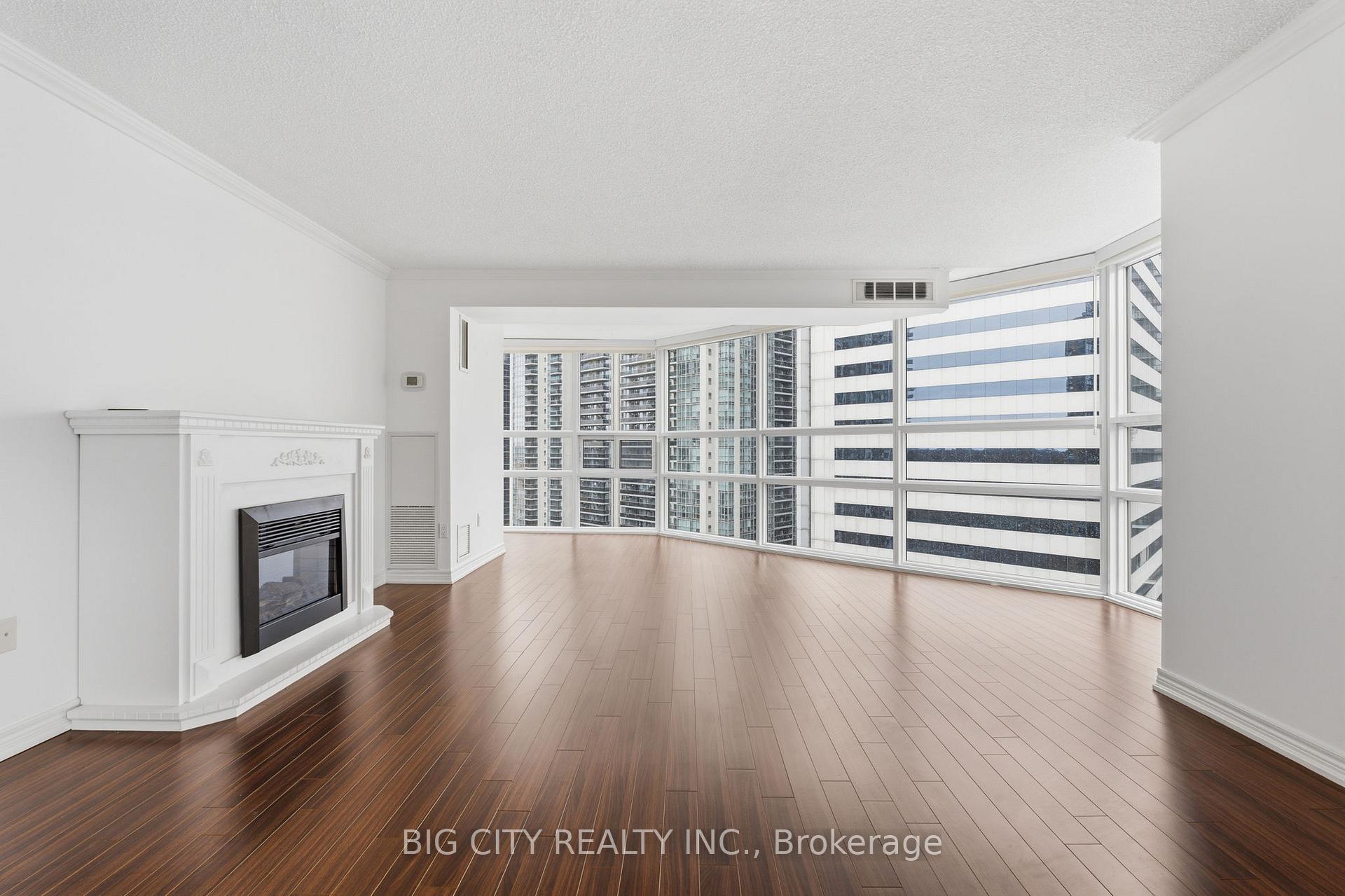 Photo 2 of 131 Beecroft Rd, Unit 1406