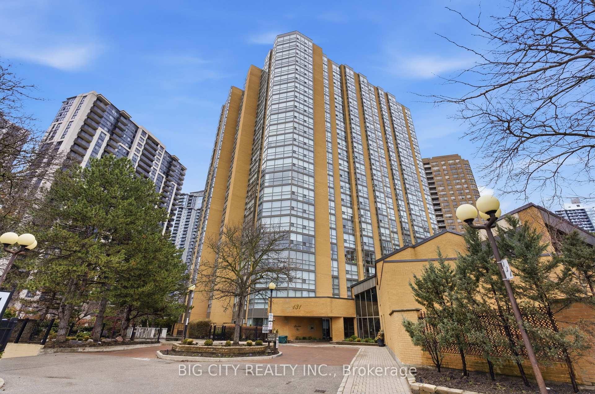 Photo 4 of 131 Beecroft Rd, Unit 1406