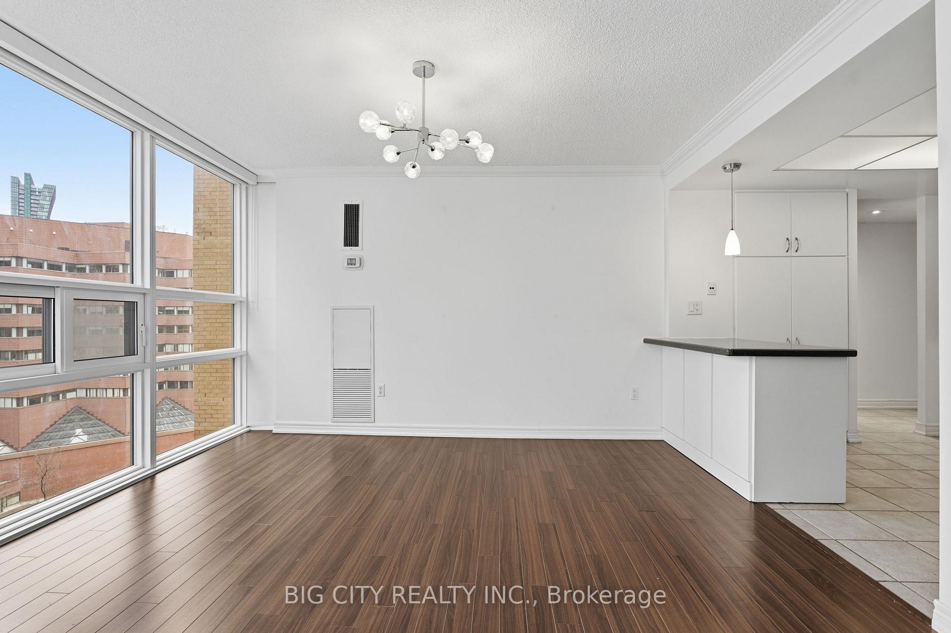 Photo 20 of 131 Beecroft Rd, Unit 1406