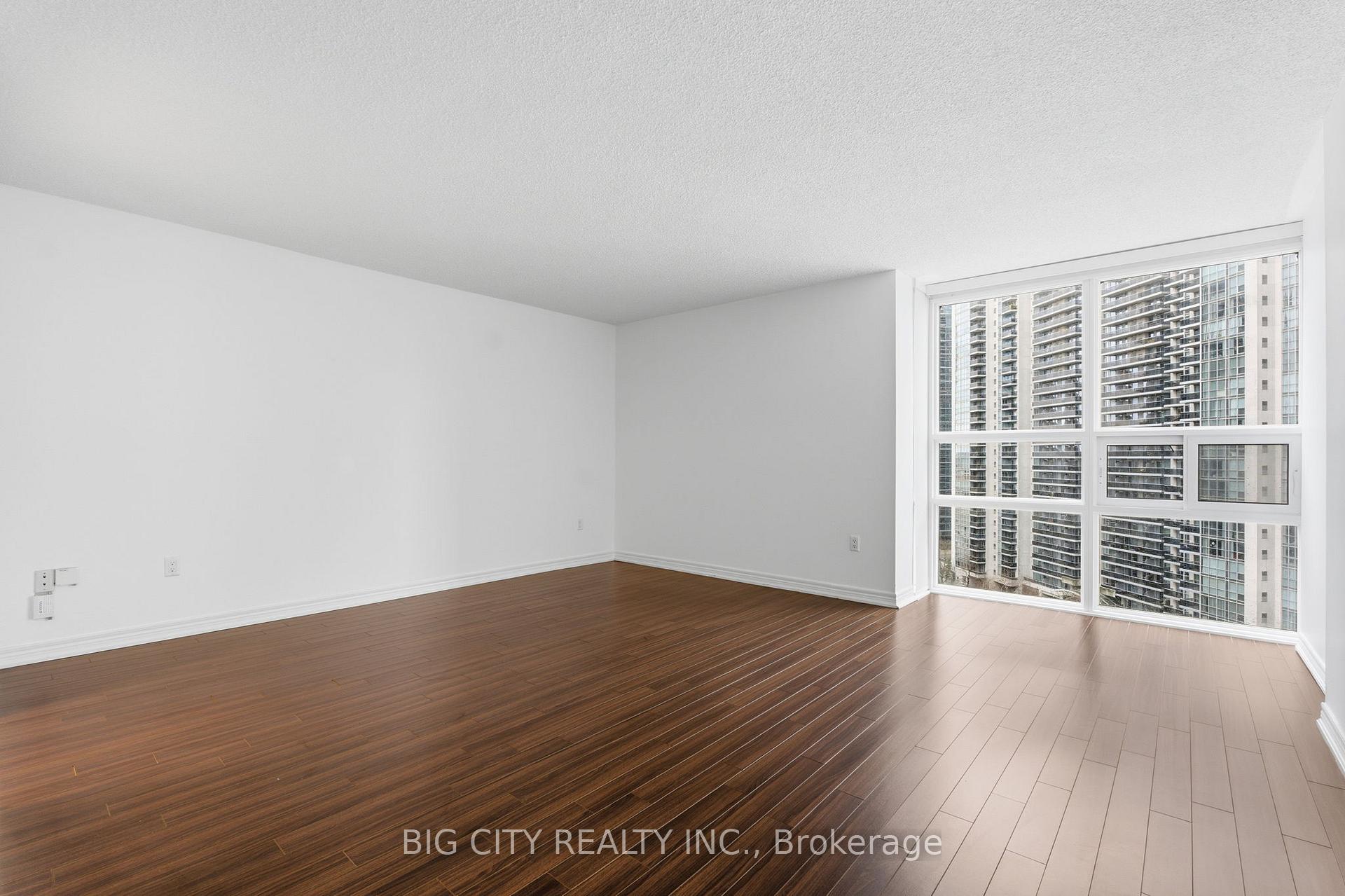 Photo 33 of 131 Beecroft Rd, Unit 1406