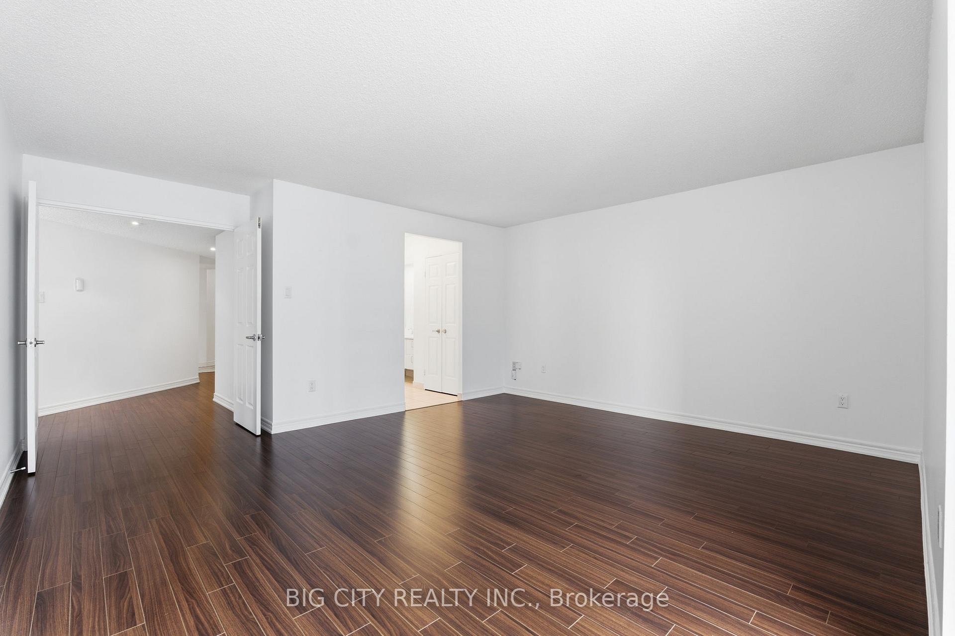 Photo 34 of 131 Beecroft Rd, Unit 1406