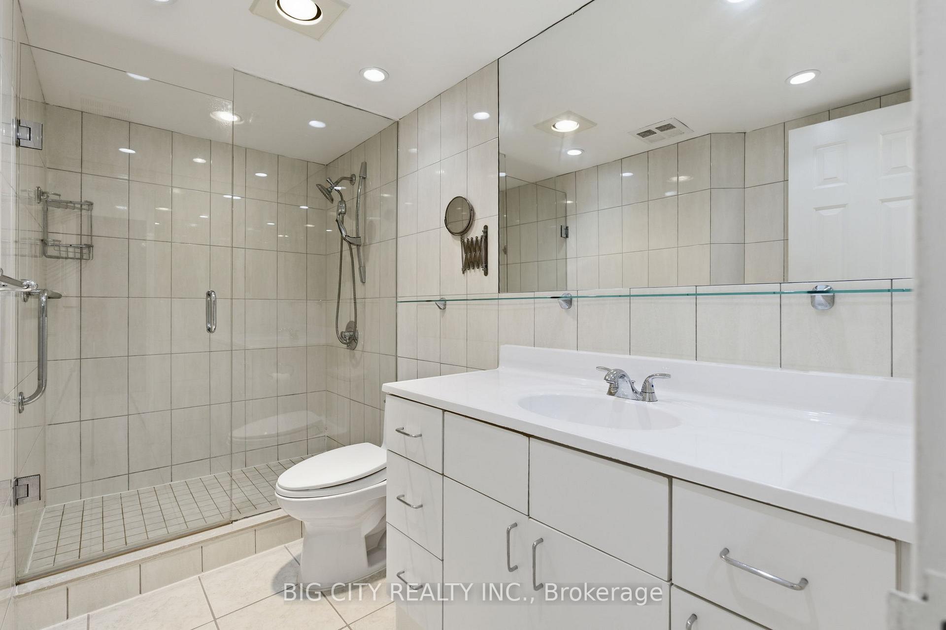 Photo 40 of 131 Beecroft Rd, Unit 1406