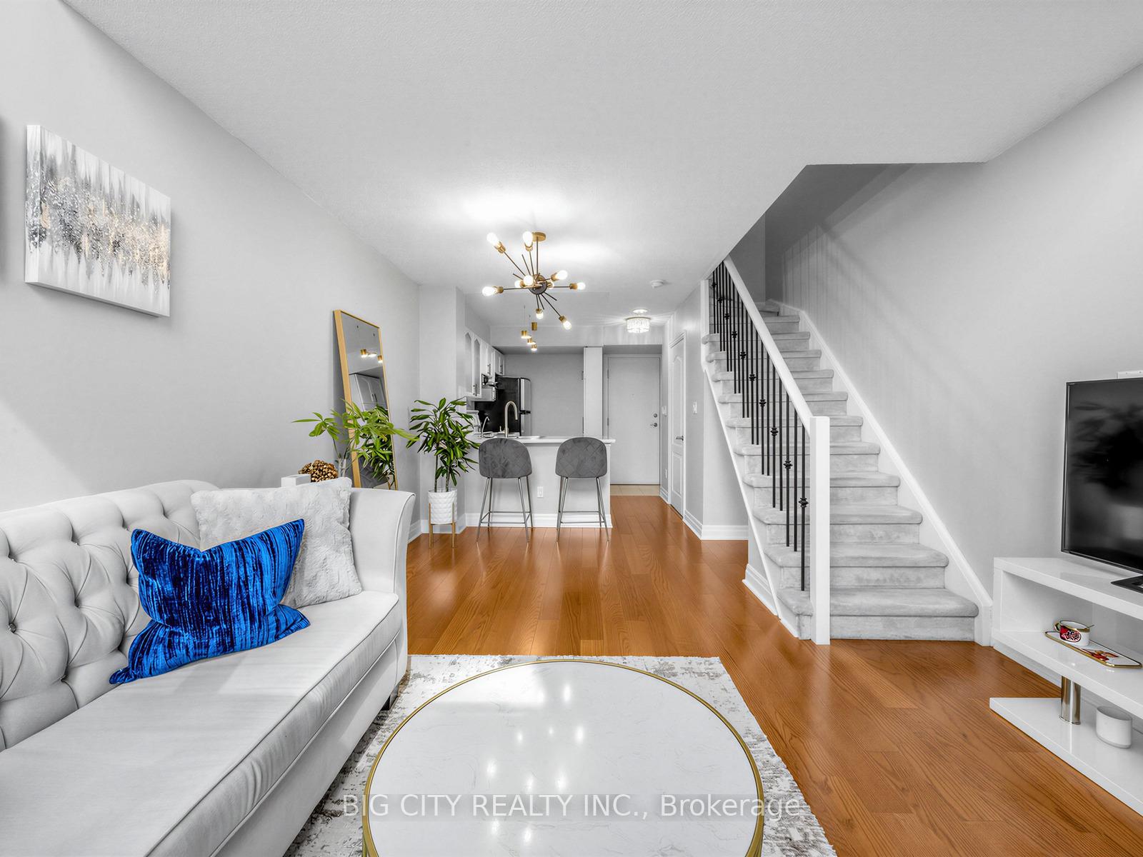 Photo 9 of 188 Doris Avenue, Unit 605