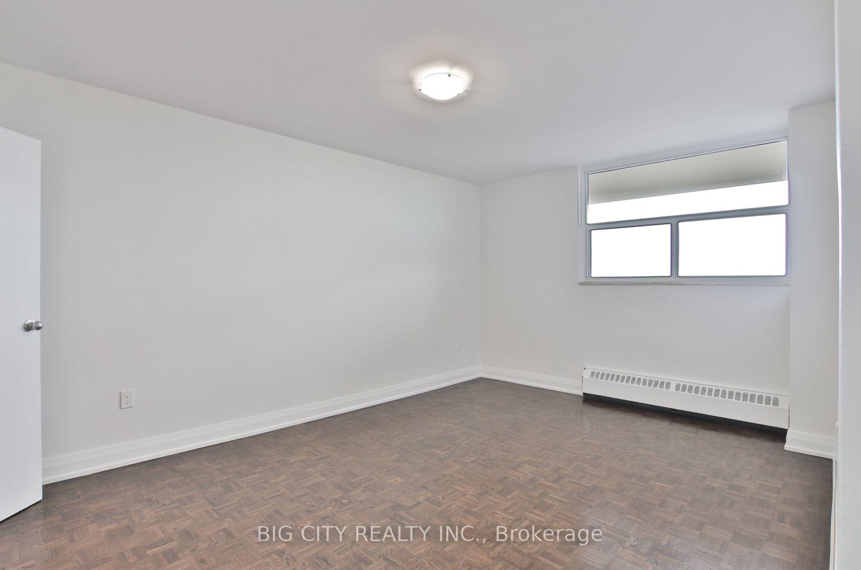 Photo 7 of 185 Shaughnessy Blvd, Unit 1409