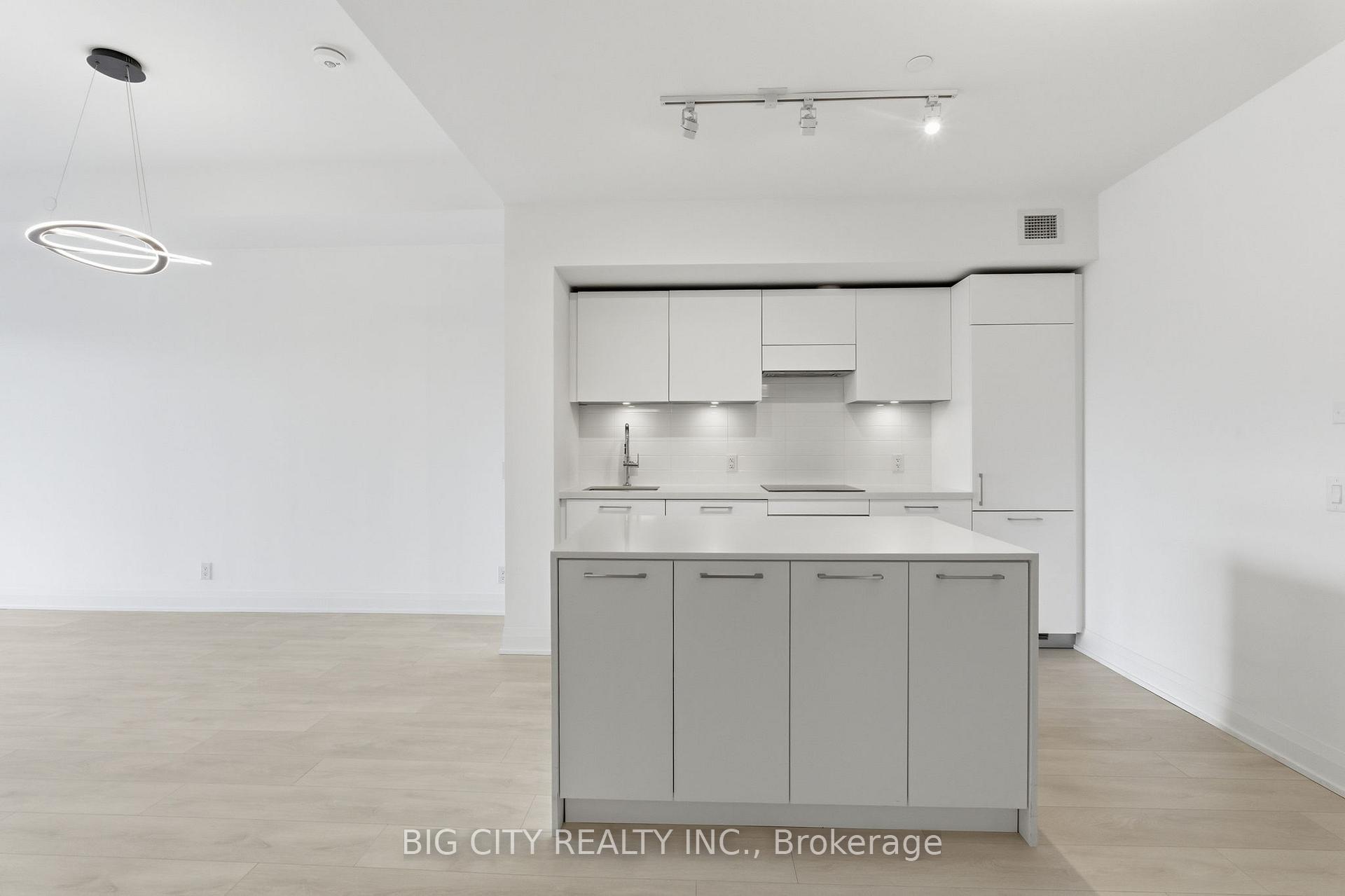 Photo 11 of 33 Frederick Todd Way, Unit 618