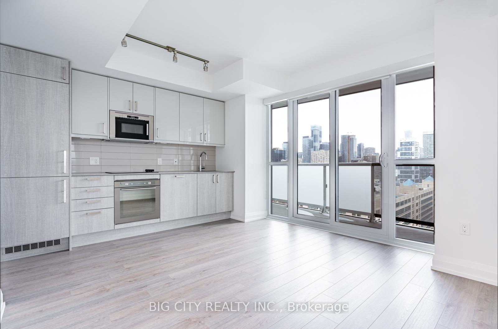 Photo 9 of 77 Mutual Street, Unit 2309