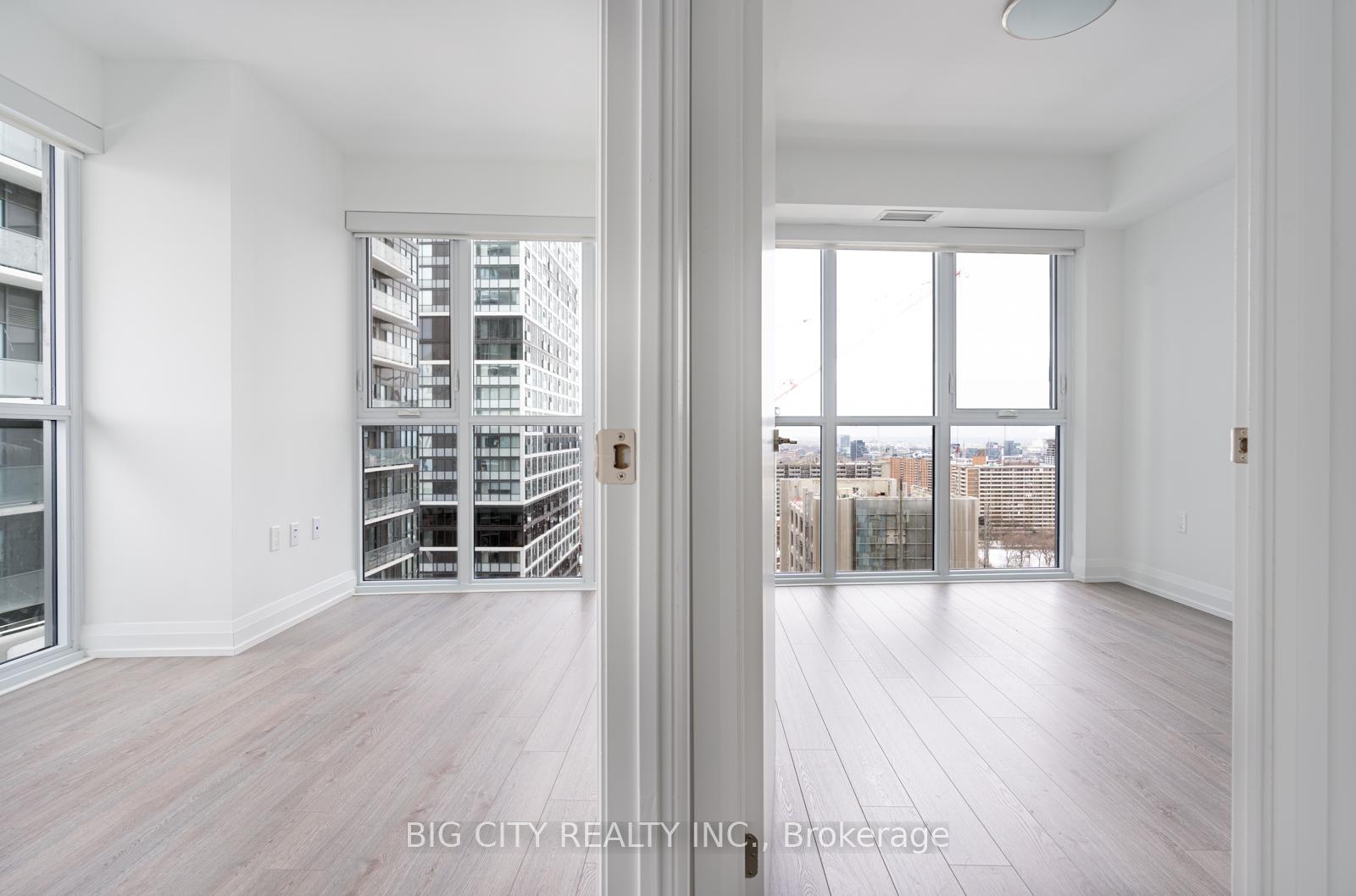 Photo 14 of 77 Mutual Street, Unit 2309