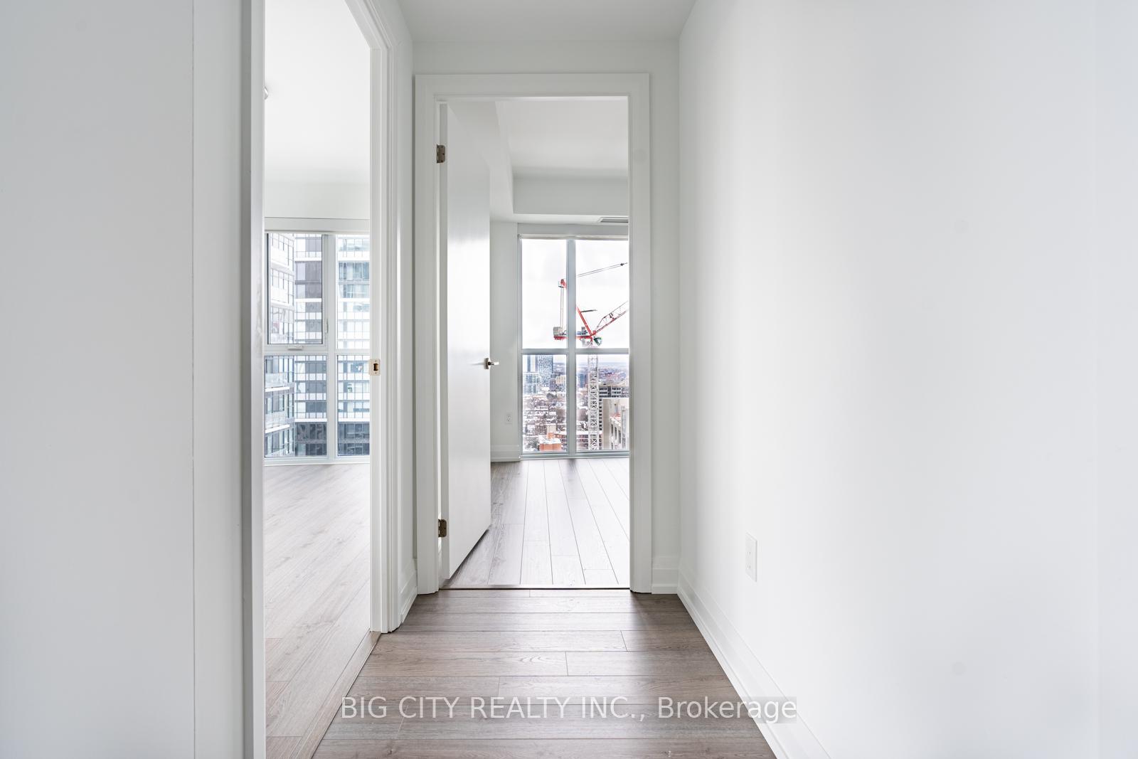 Photo 15 of 77 Mutual Street, Unit 2309