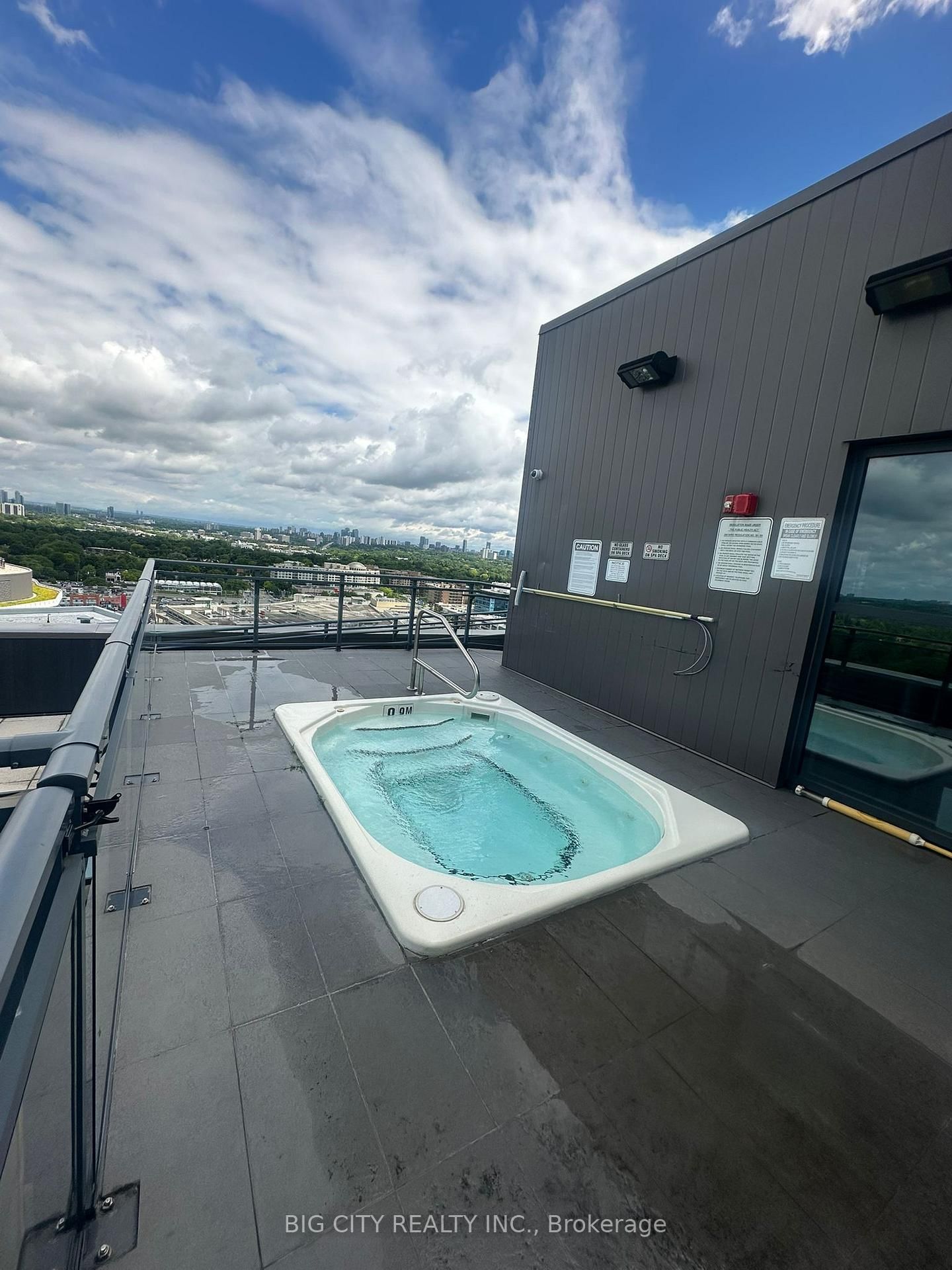 Photo 17 of 75 The Donway Way W, Unit 313