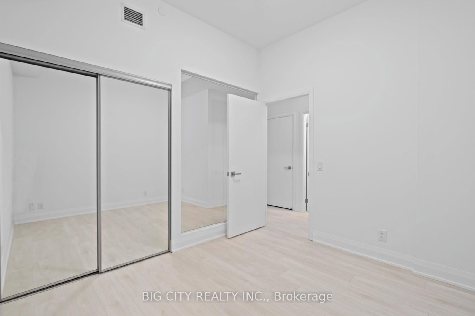 Photo 17 of 33 Frederick Todd Way, Unit 603