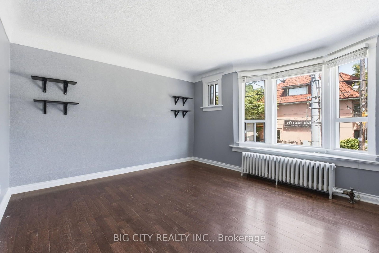 Photo 16 of 1362 Bathurst Street, Unit Upper