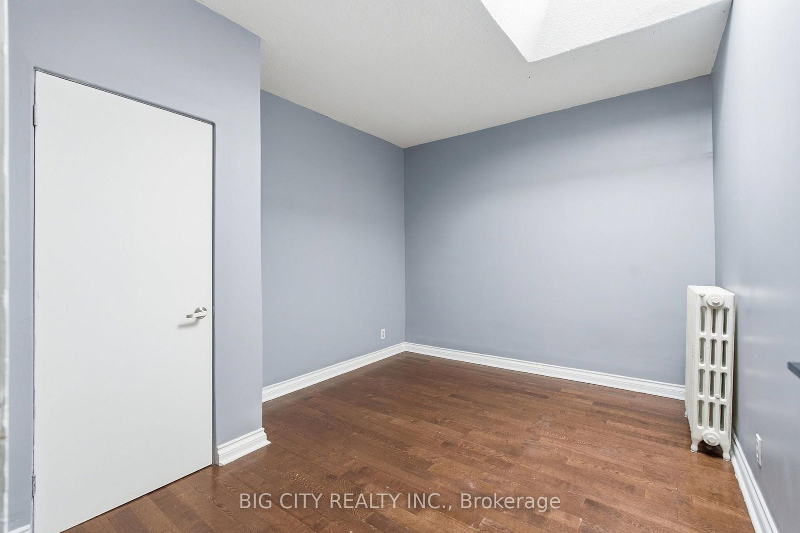 Photo 19 of 1362 Bathurst Street, Unit Upper