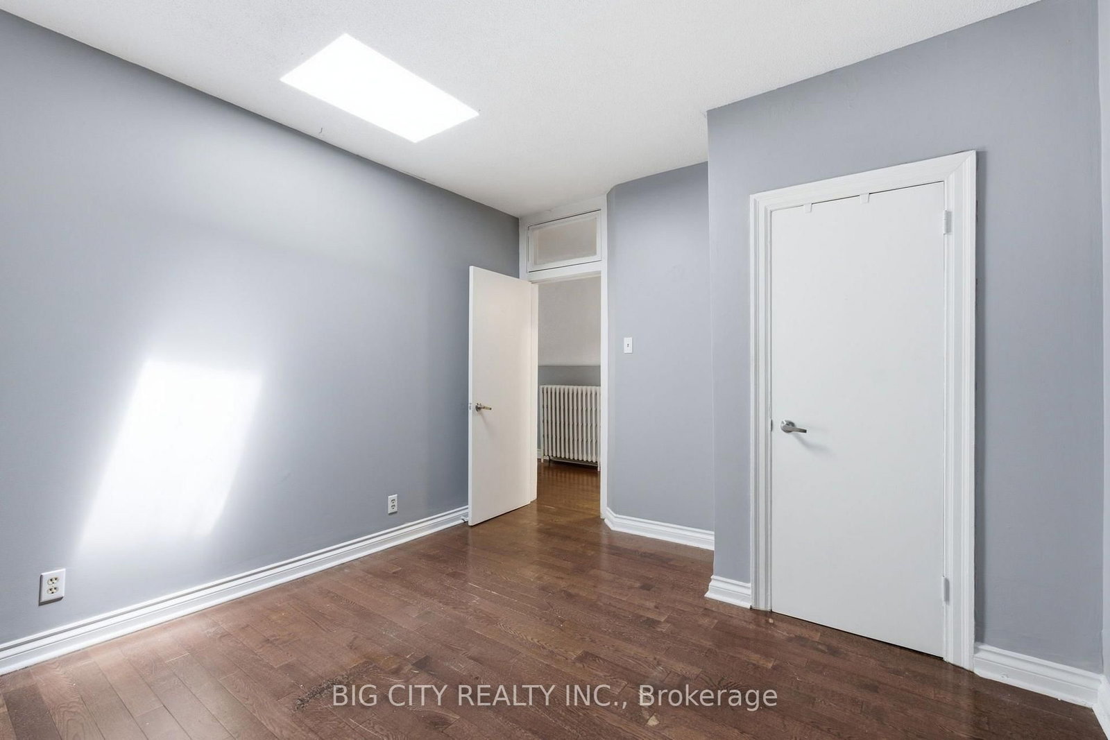 Photo 23 of 1362 Bathurst Street, Unit Upper