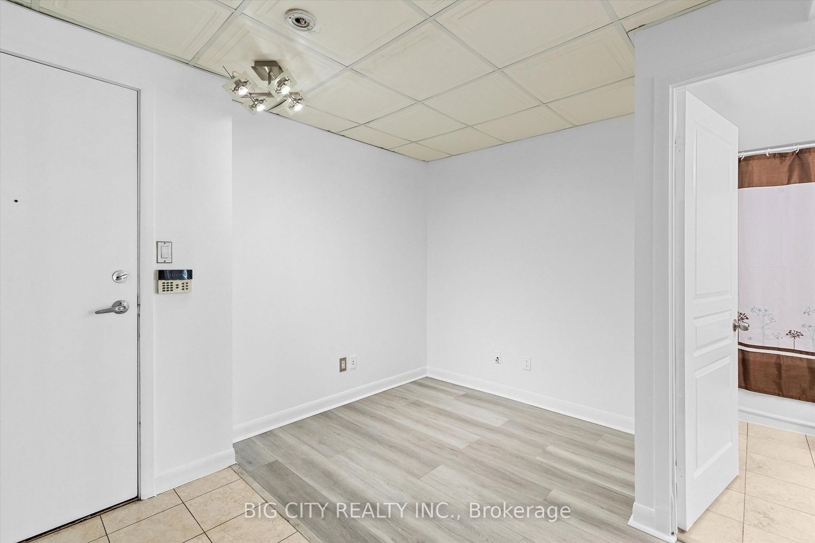 Photo 6 of 313 Richmond Street E, Unit 556