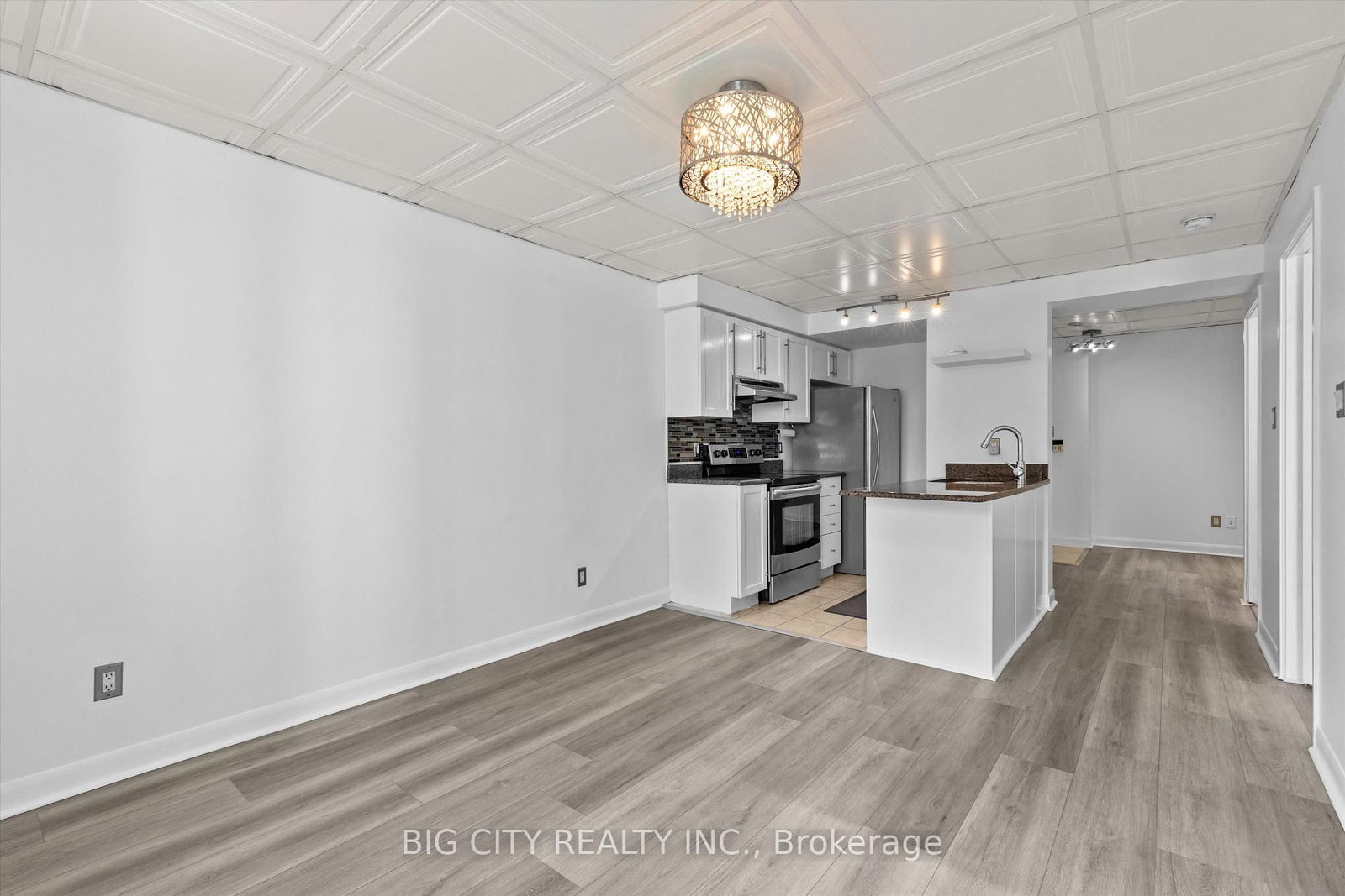 Photo 14 of 313 Richmond Street E, Unit 556