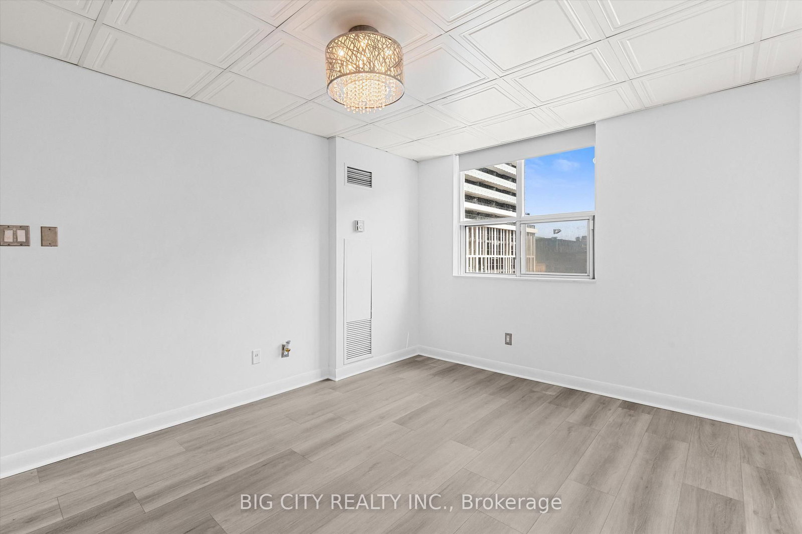 Photo 17 of 313 Richmond Street E, Unit 556