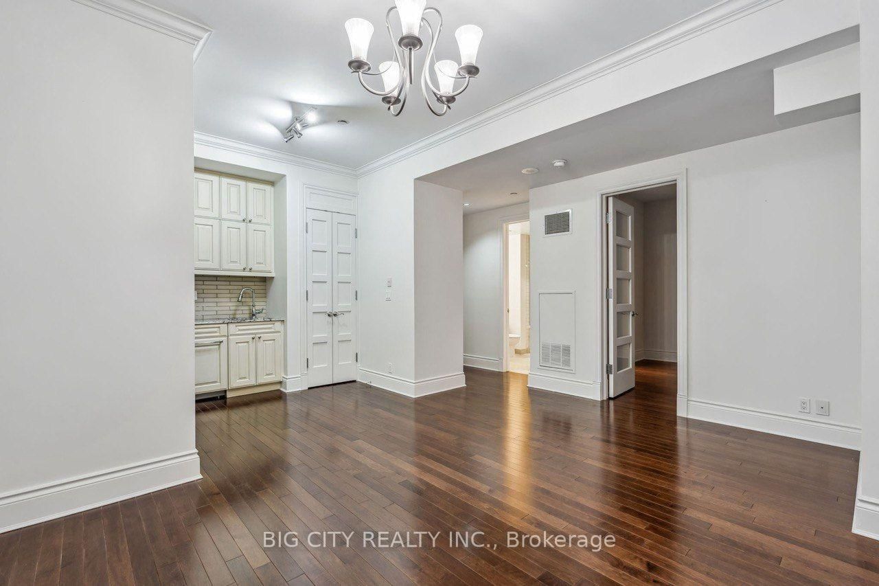 Photo 6 of 22 Leader Lane, Unit 408