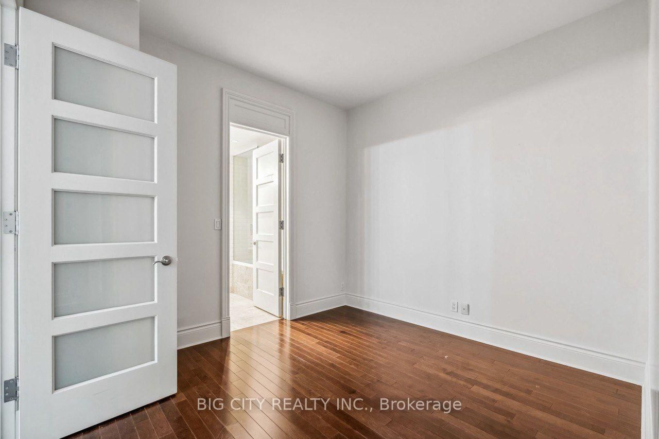 Photo 15 of 22 Leader Lane, Unit 408