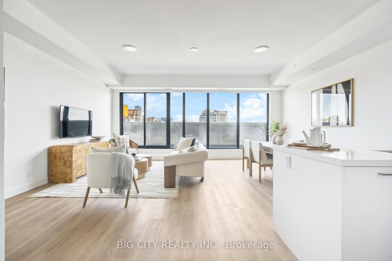 Photo 8 of 36 Brentcliffe Road, Unit 214