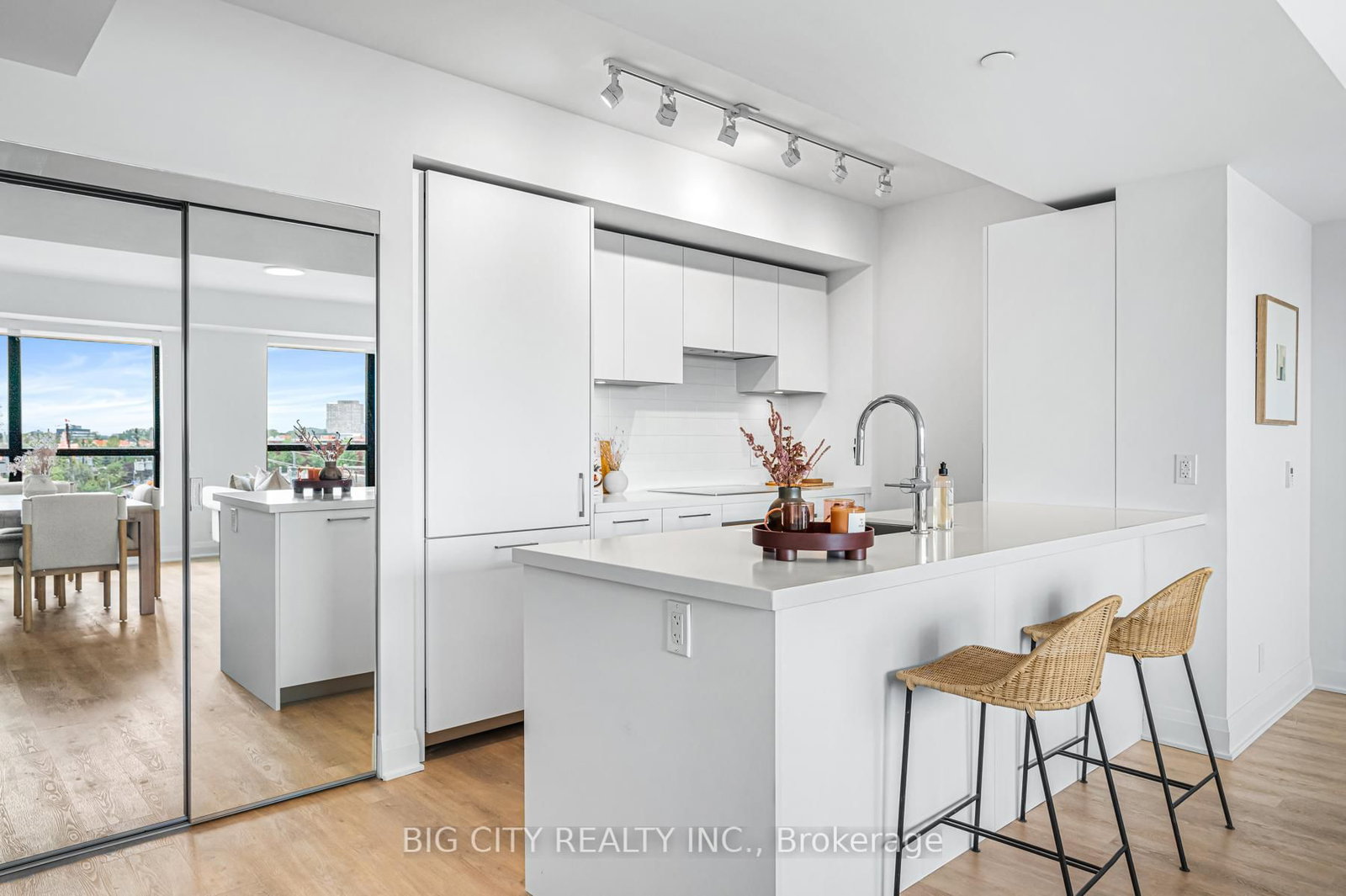 Photo 16 of 36 Brentcliffe Road, Unit 517