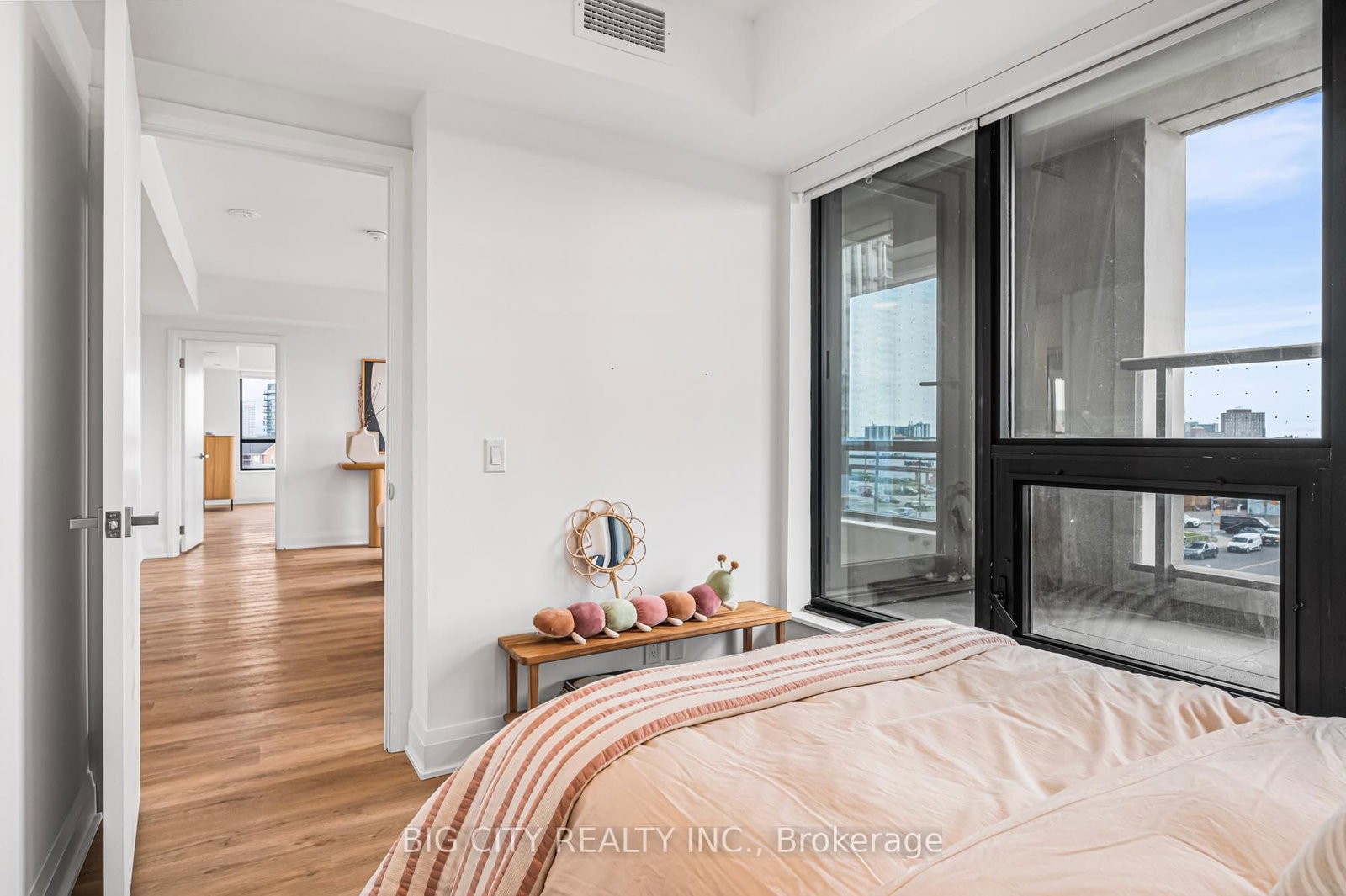 Photo 21 of 36 Brentcliffe Road, Unit 517