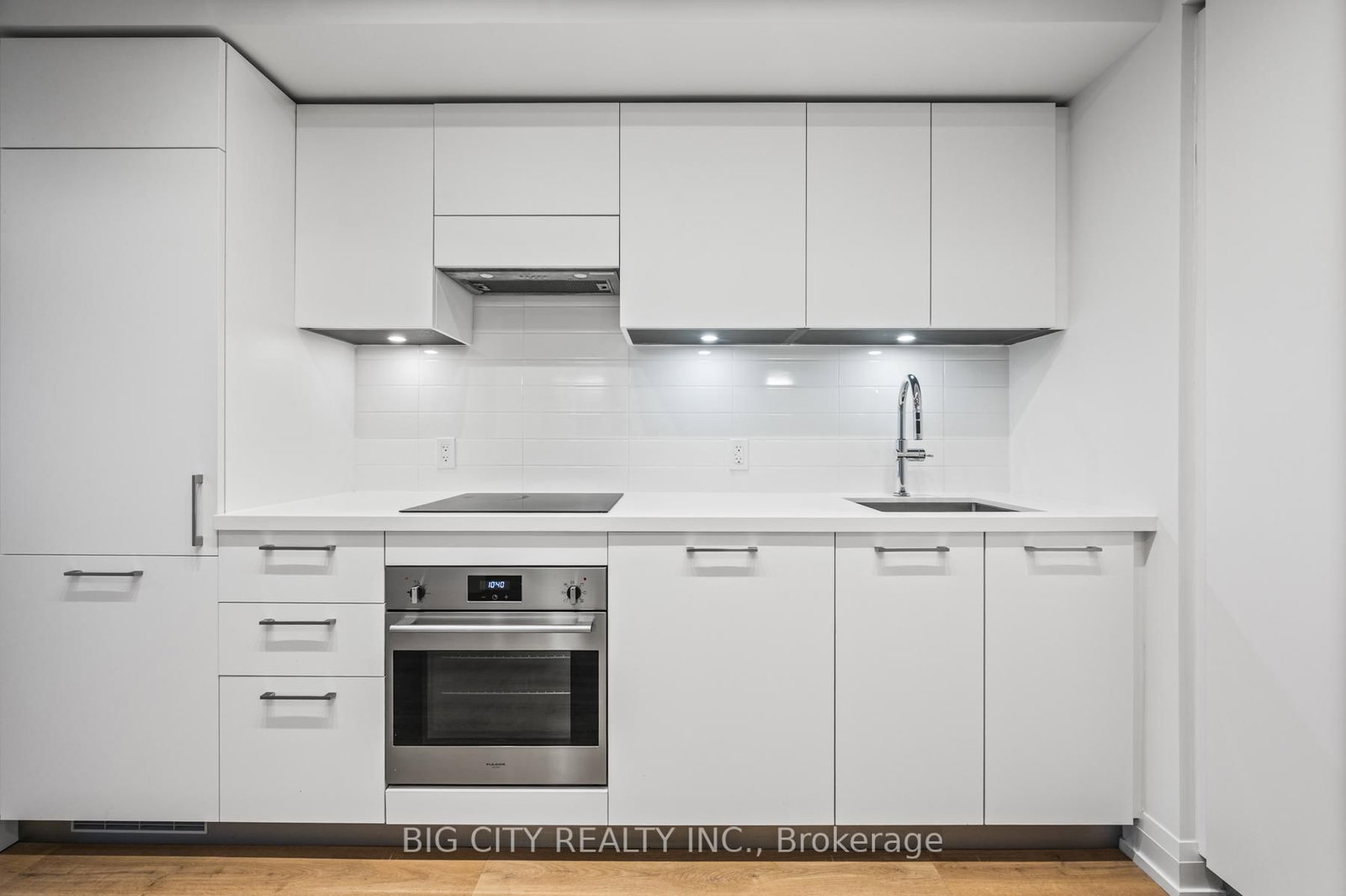 Photo 5 of 36 Brentcliffe Road, Unit 714