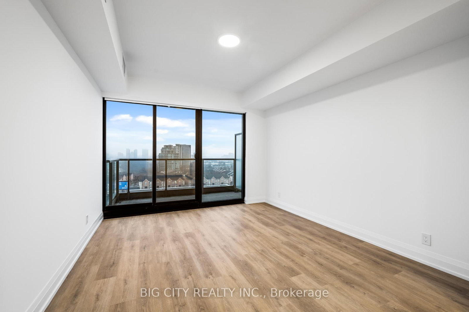 Photo 7 of 36 Brentcliffe Road, Unit 714