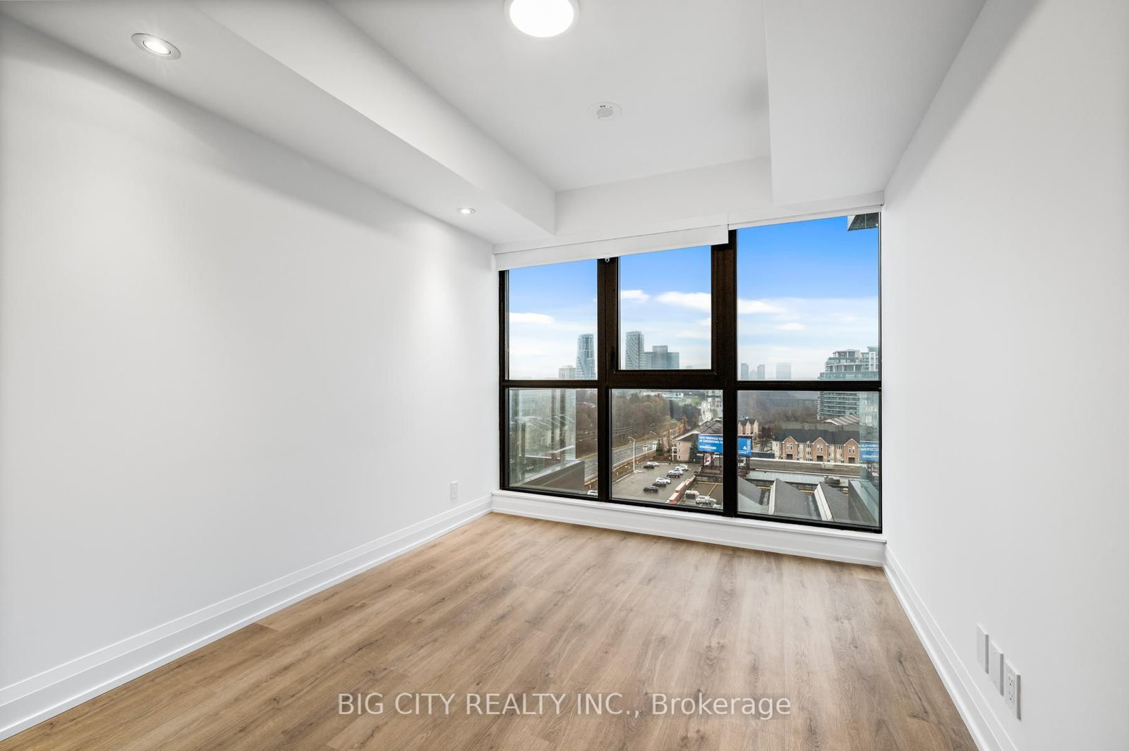 Photo 15 of 36 Brentcliffe Road, Unit 714