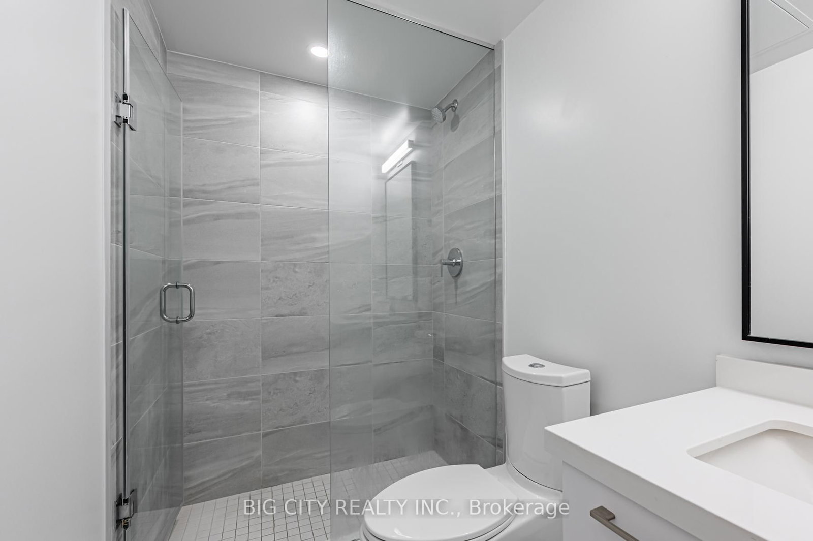Photo 21 of 36 Brentcliffe Road, Unit 714