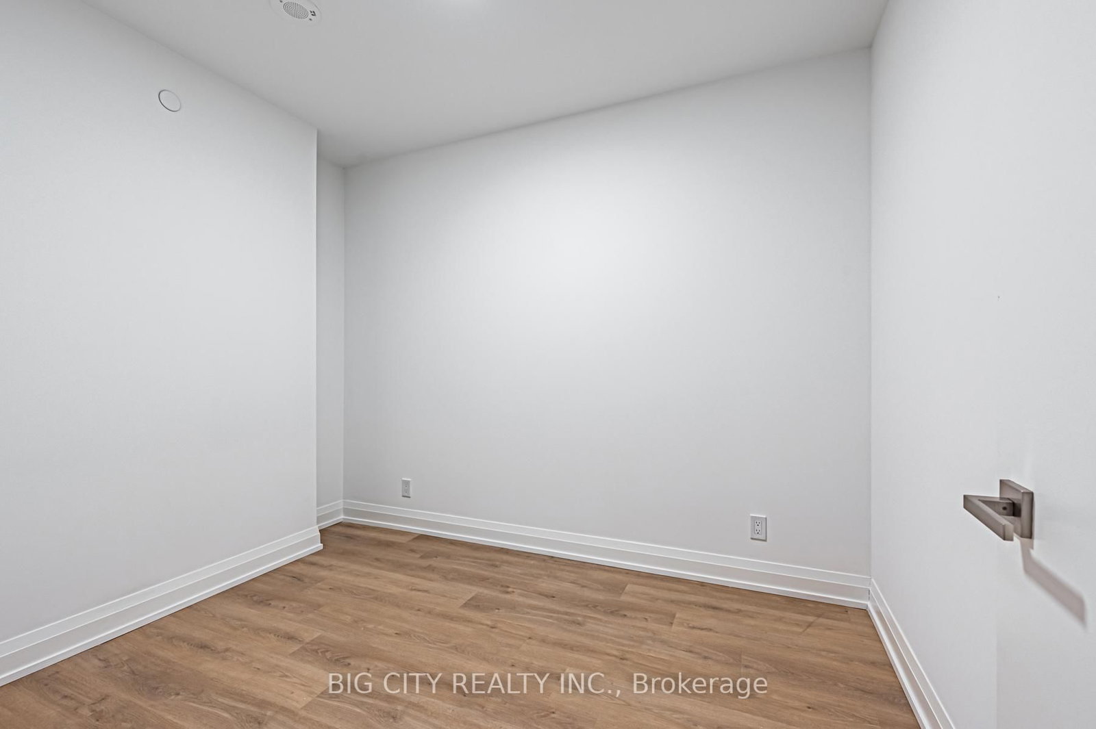 Photo 22 of 36 Brentcliffe Road, Unit 714