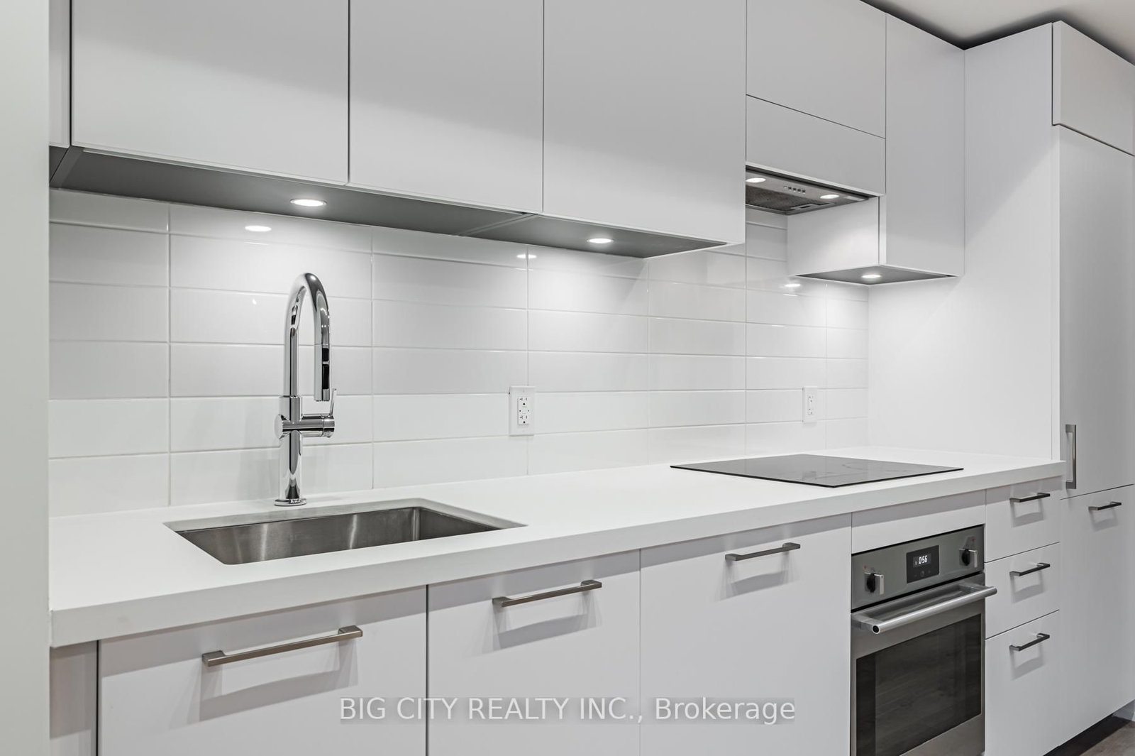 Photo 9 of 36 Brentcliffe Road, Unit 801