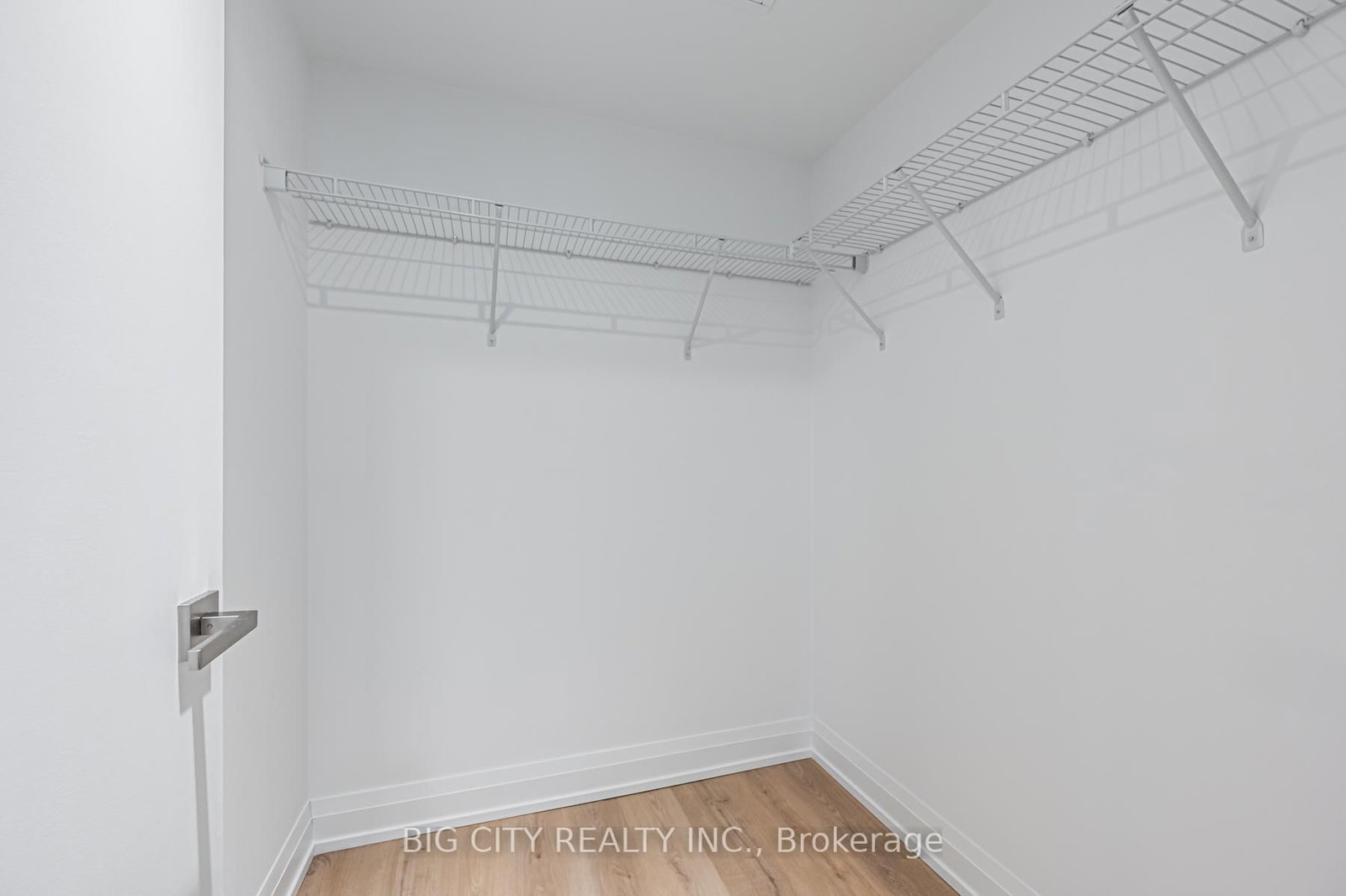 Photo 16 of 36 Brentcliffe Road, Unit 801