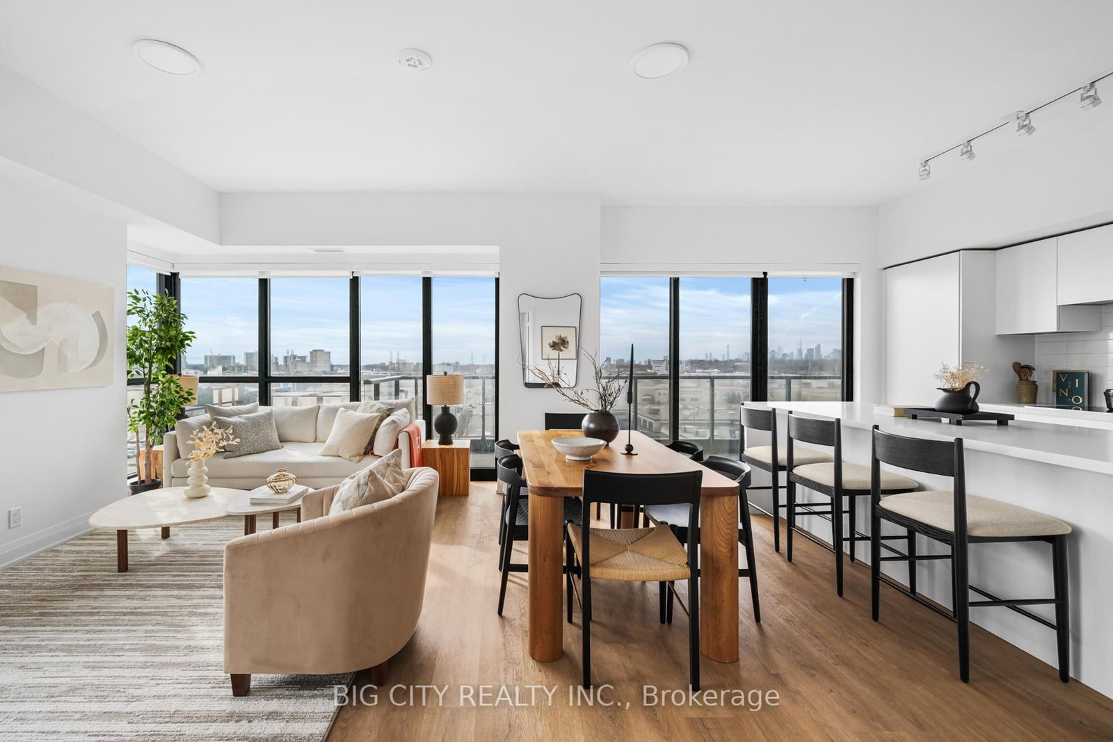 Photo 6 of 36 Brentcliffe Road, Unit 816