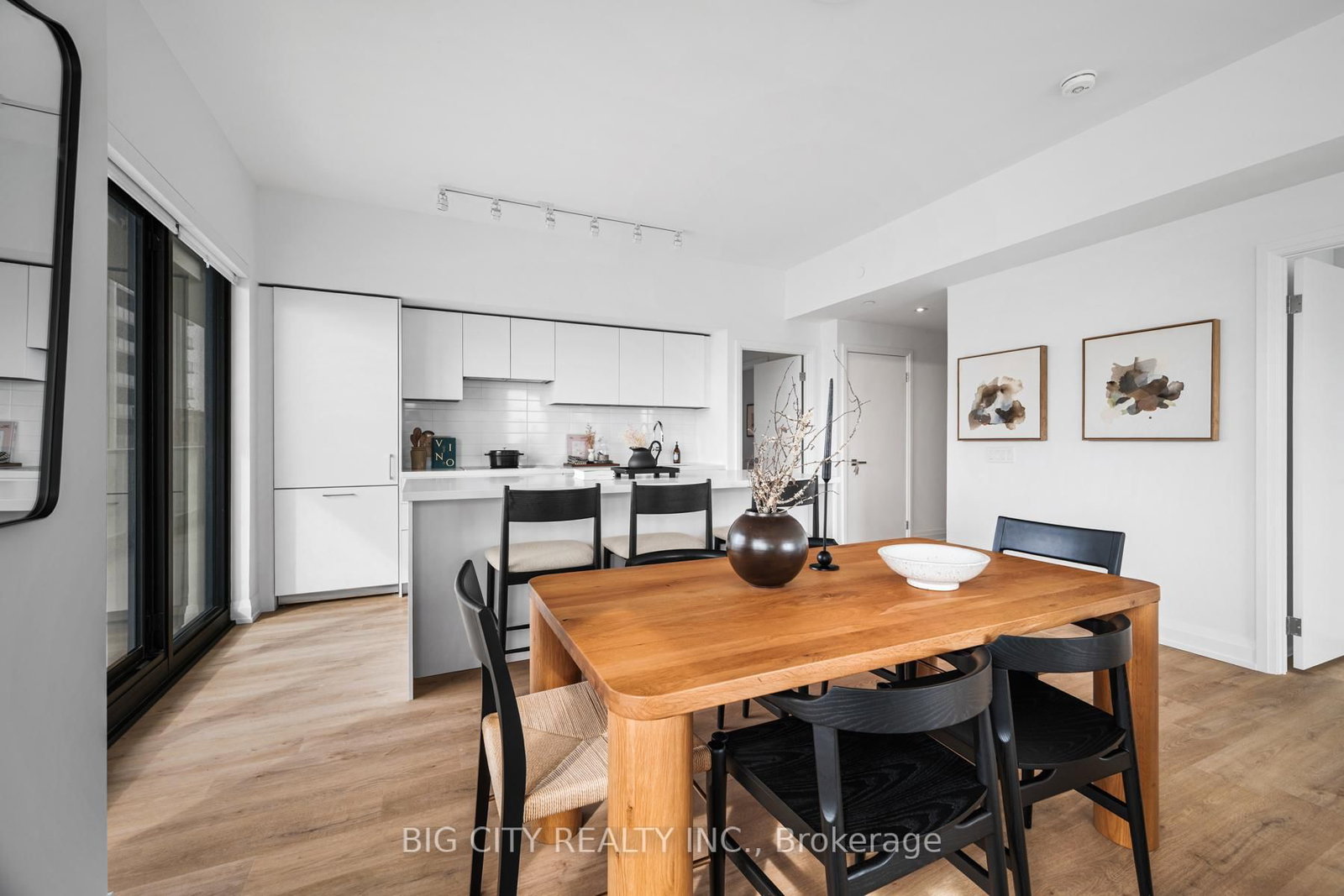 Photo 8 of 36 Brentcliffe Road, Unit 816