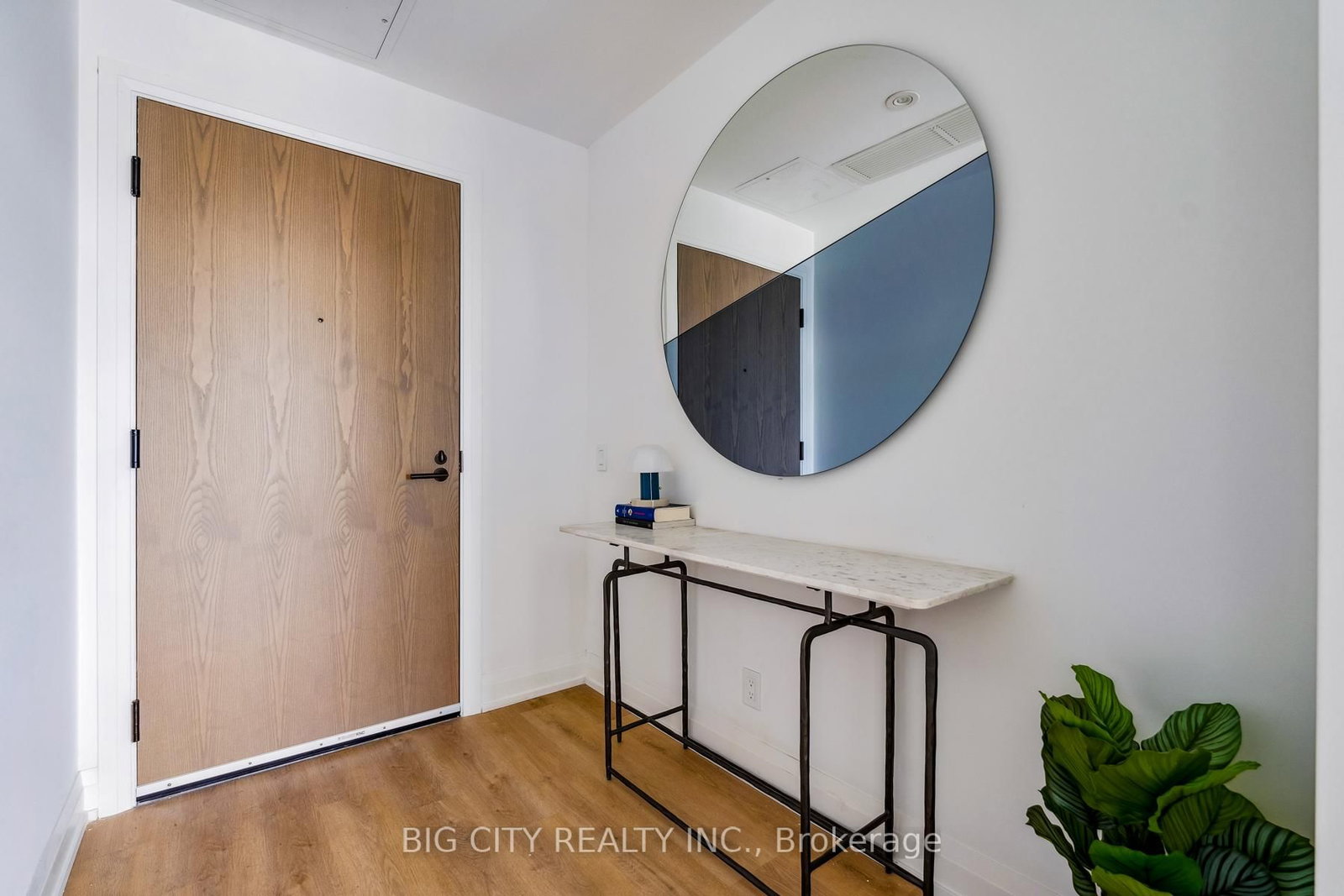 Photo 2 of 36 Brentcliffe Road, Unit 1110
