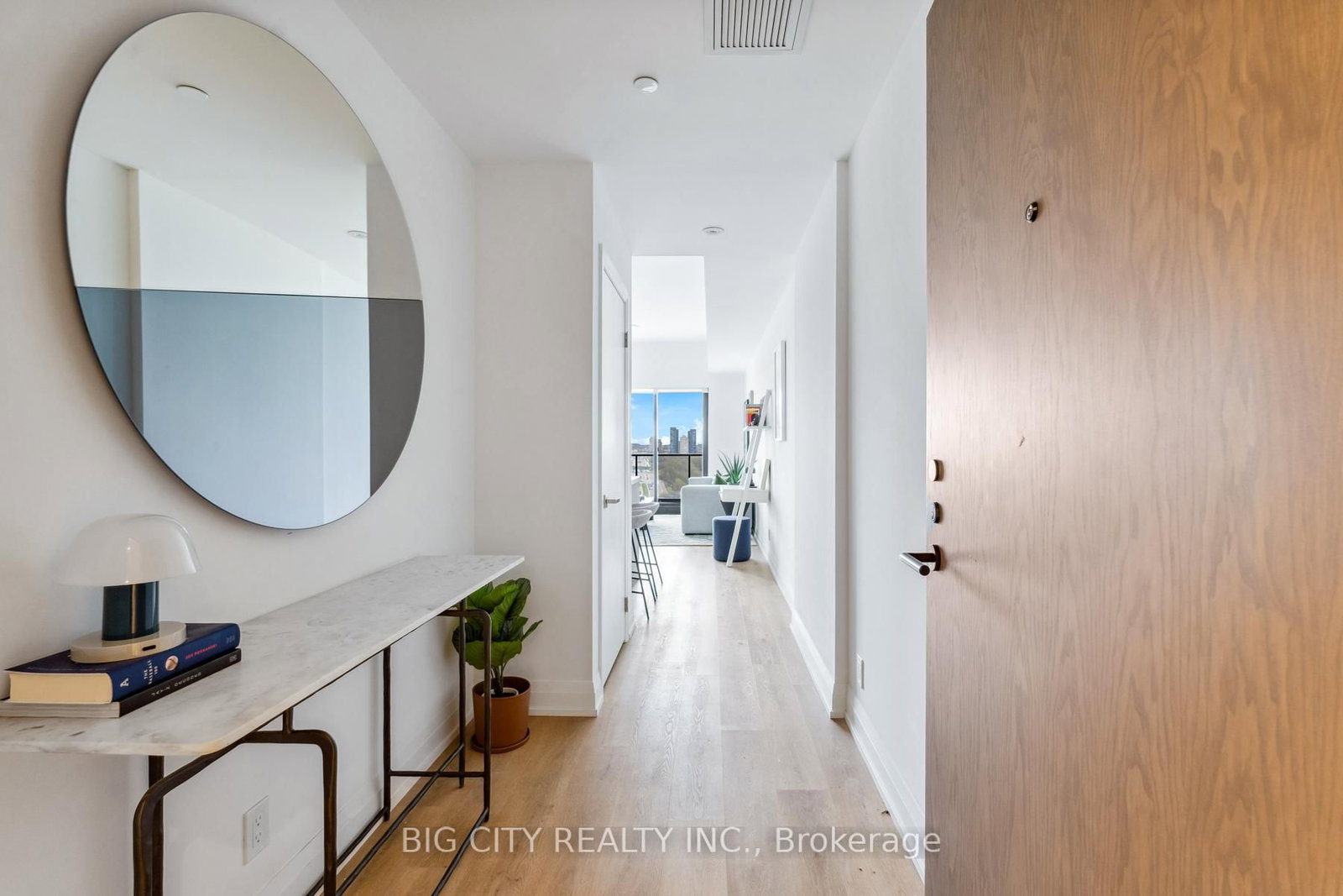 Photo 4 of 36 Brentcliffe Road, Unit 1110