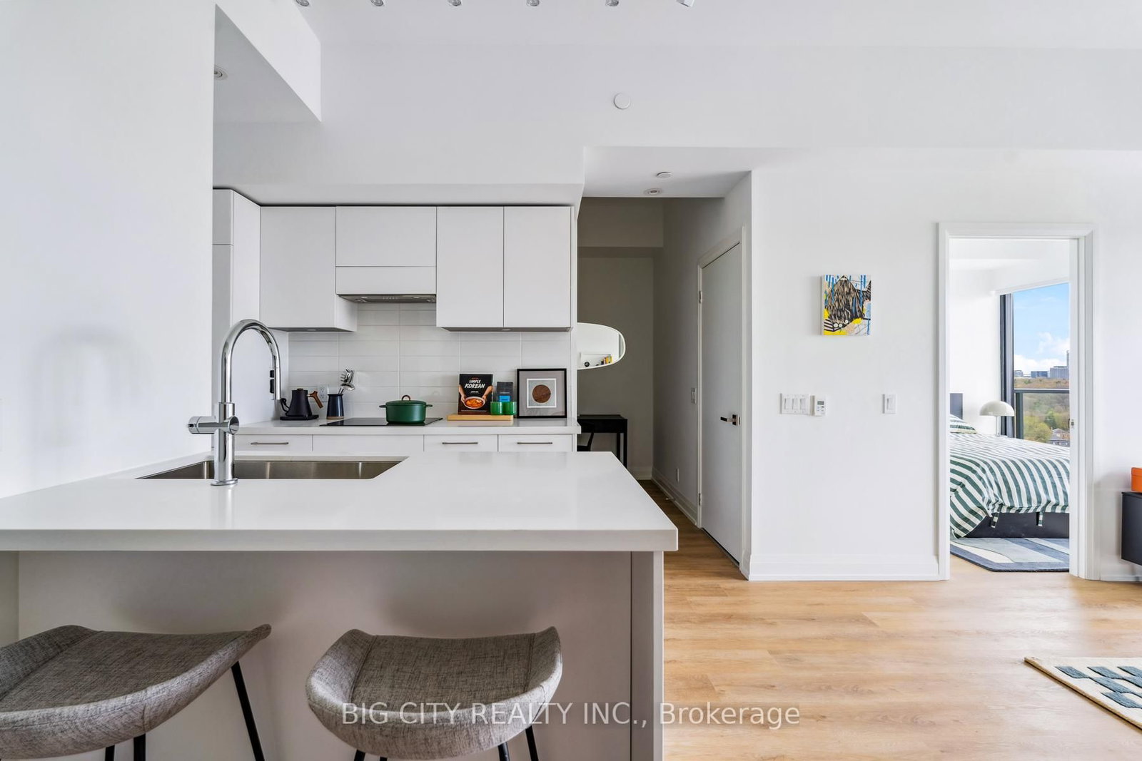 Photo 6 of 36 Brentcliffe Road, Unit 1110