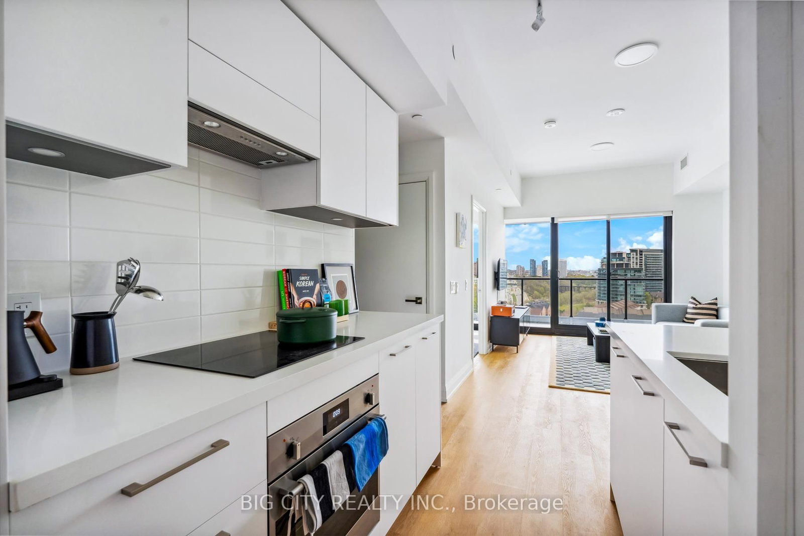 Photo 11 of 36 Brentcliffe Road, Unit 1110