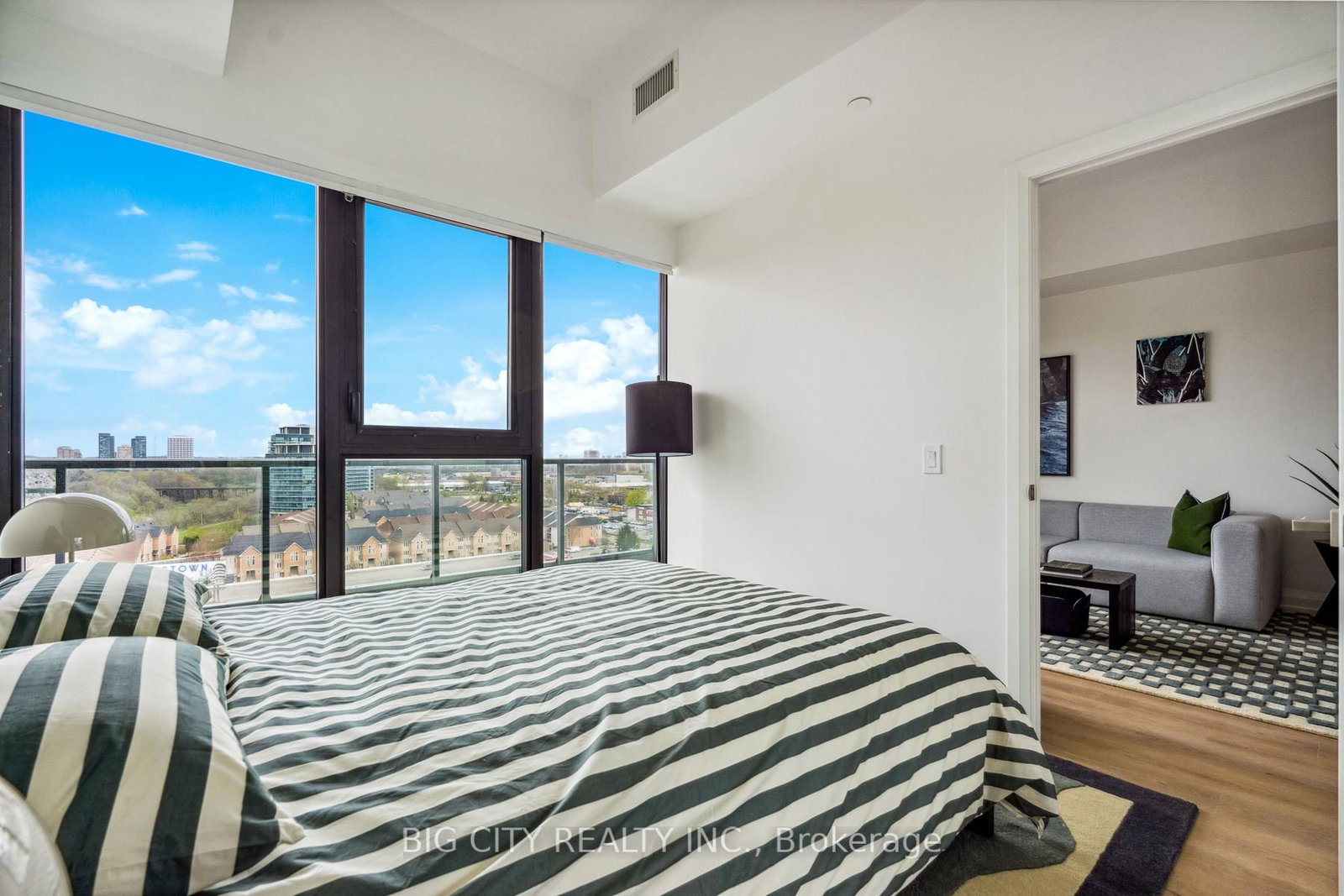 Photo 24 of 36 Brentcliffe Road, Unit 1110