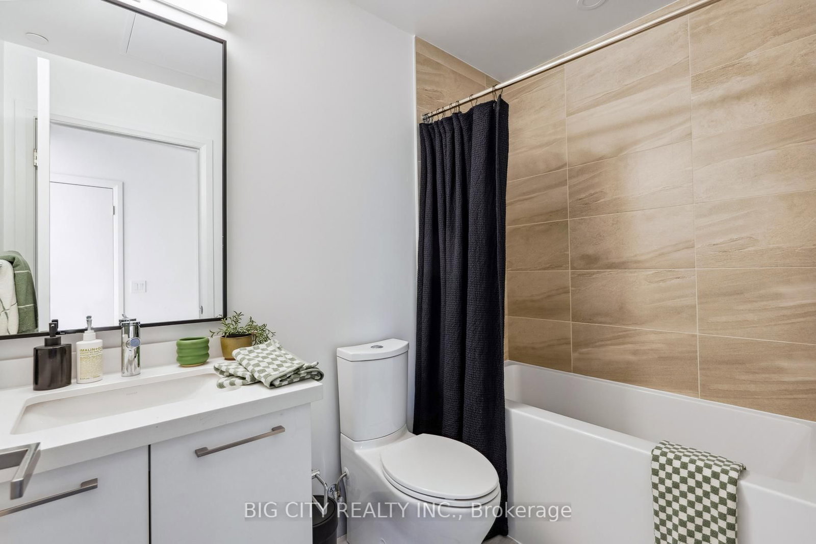 Photo 27 of 36 Brentcliffe Road, Unit 1110