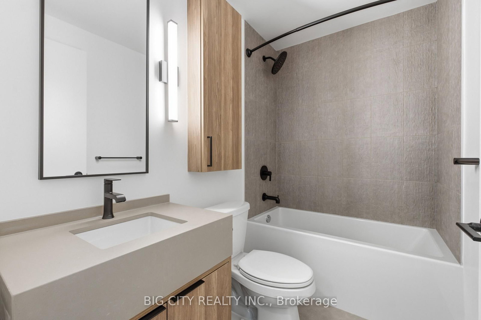 Photo 10 of 91 Montclair Avenue, Unit 829